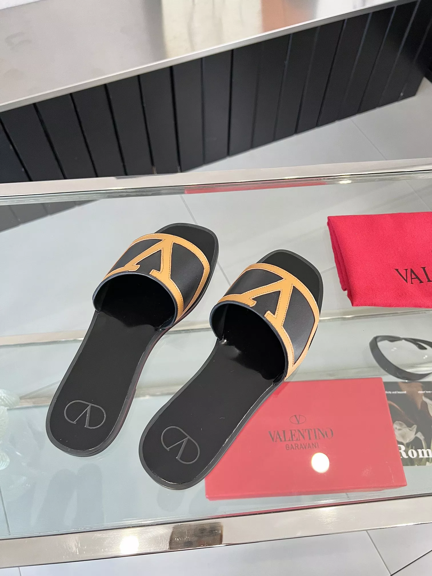 Trendy 2186 Valentino Slippers For Women