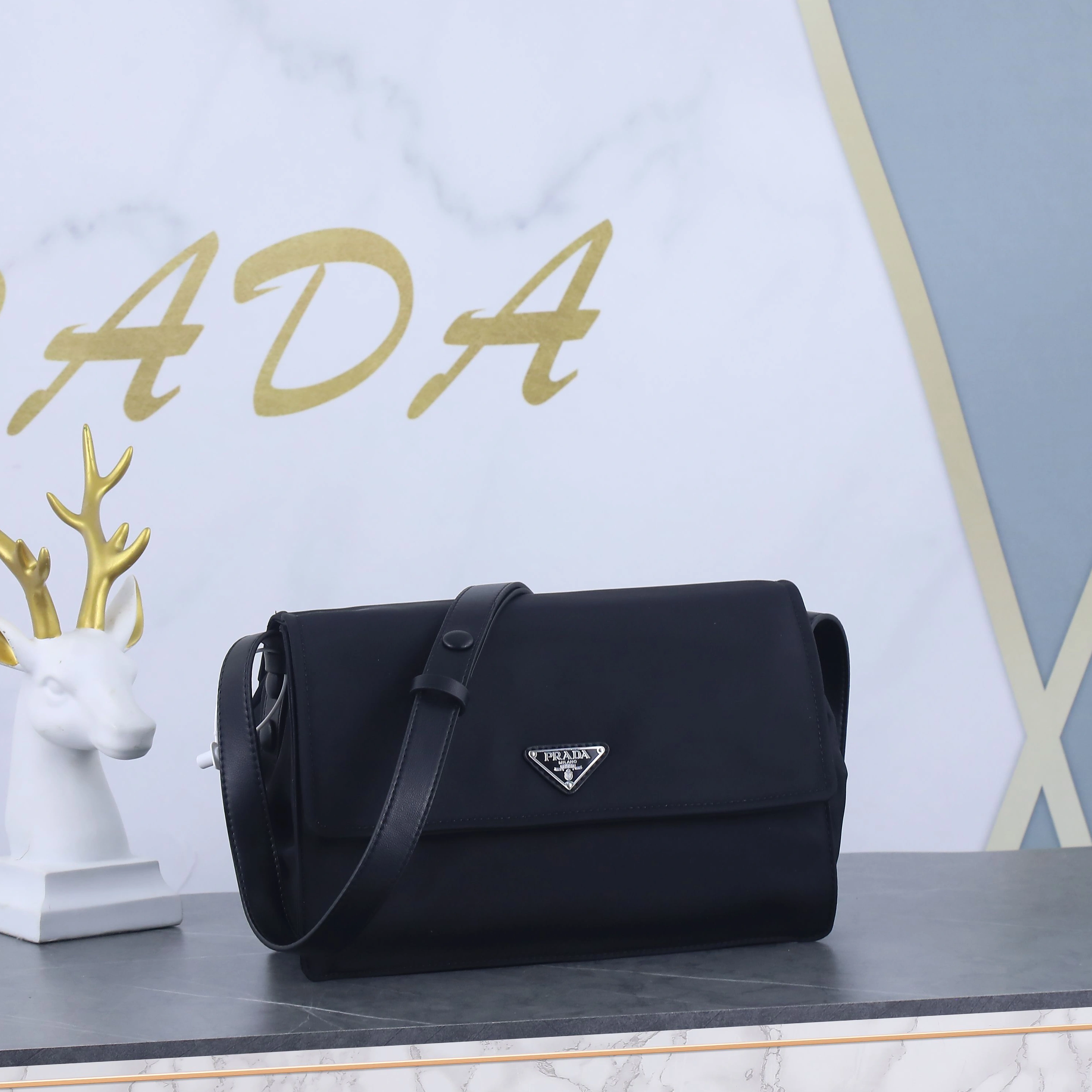 Trendy 2207 Prada AAA Man Messenger Bags