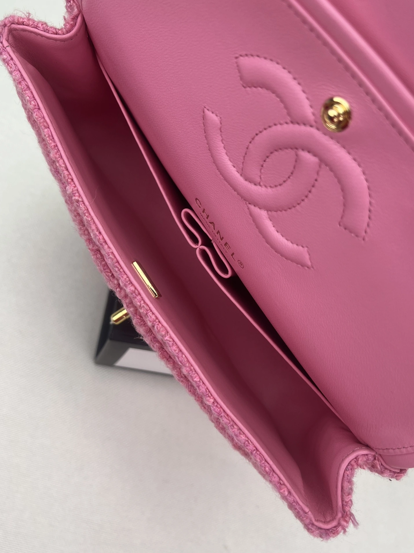 Trendy 2229 Chanel AAA Quality Messenger Bags For Women