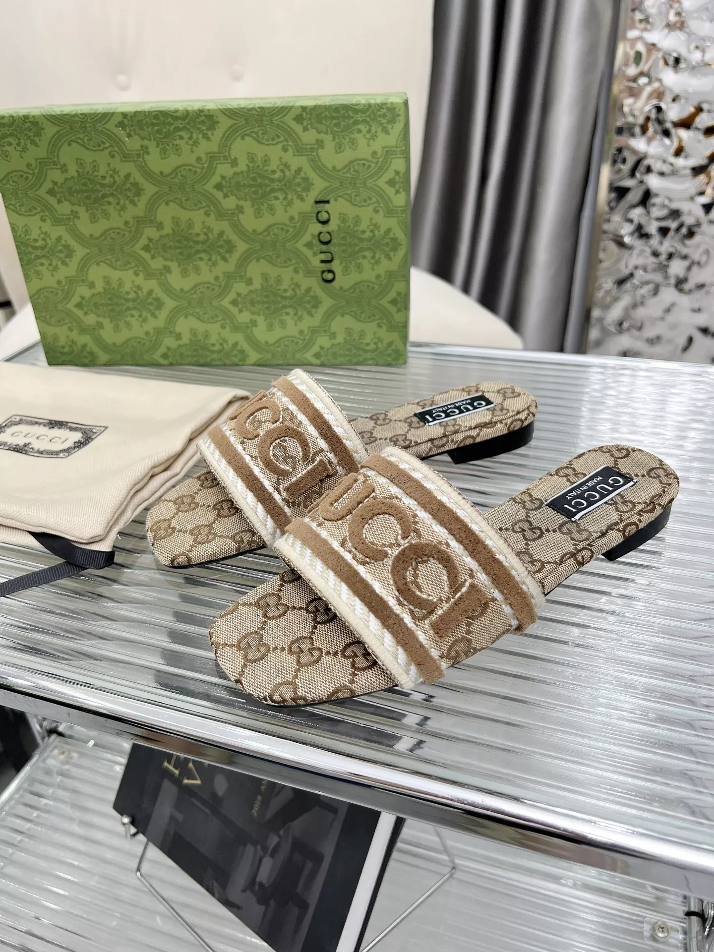 Trendy 2229 Gucci Slippers For Women