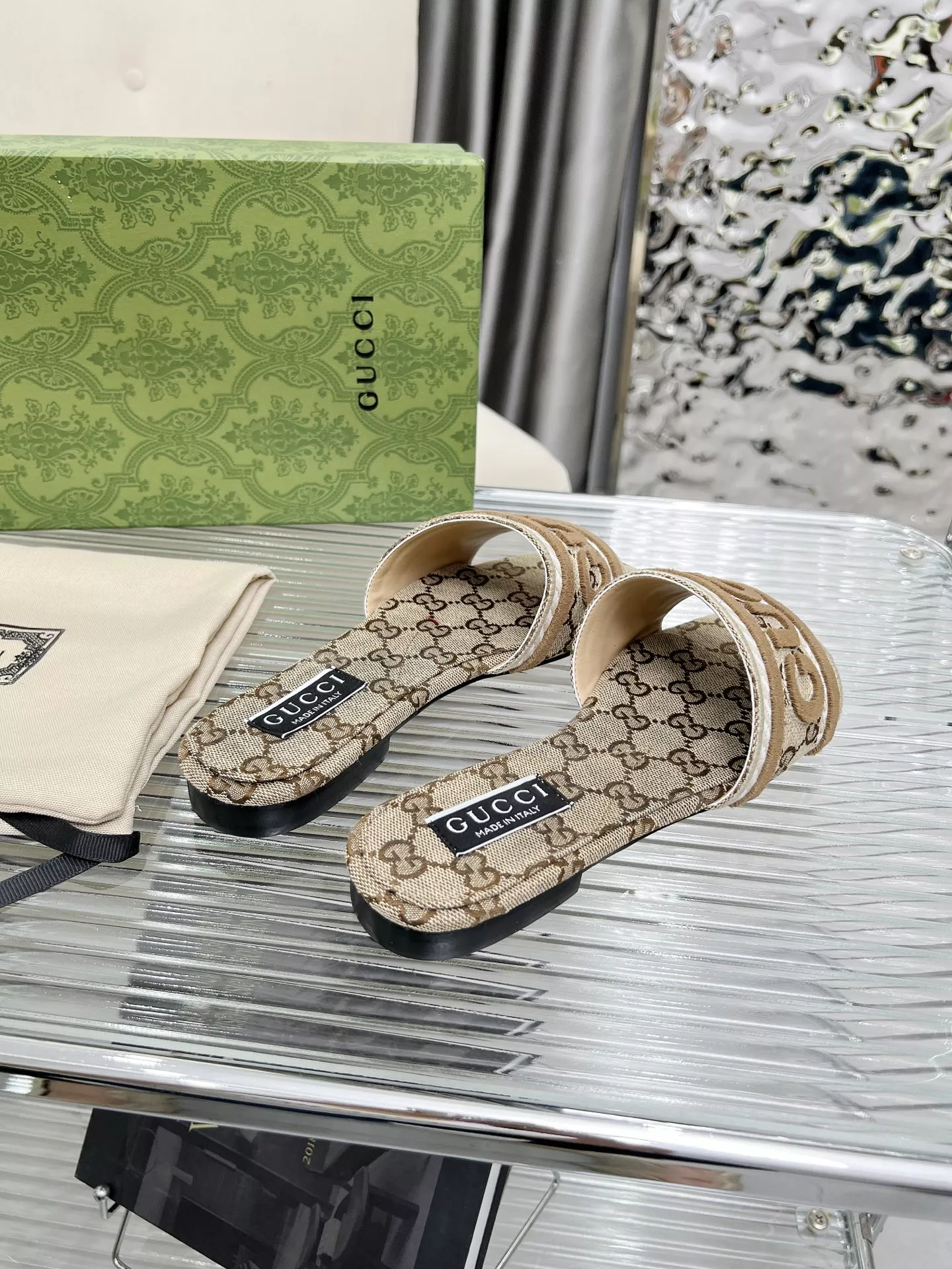 Trendy 2229 Gucci Slippers For Women