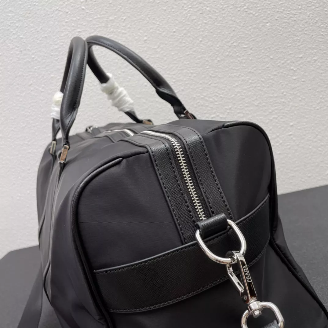 Trendy 2234 Prada Travel Bags