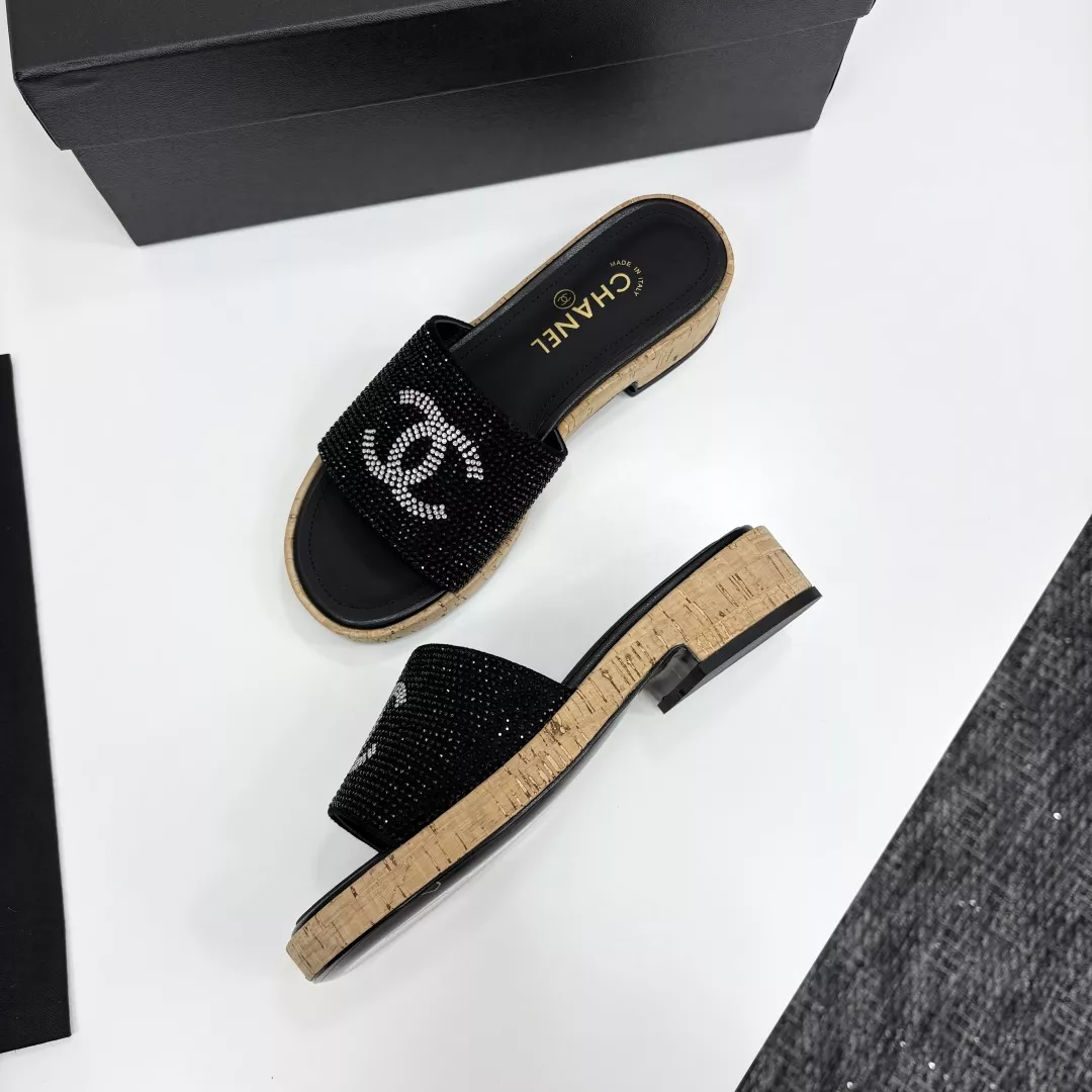 Trendy 2279 Chanel Slippers For Women