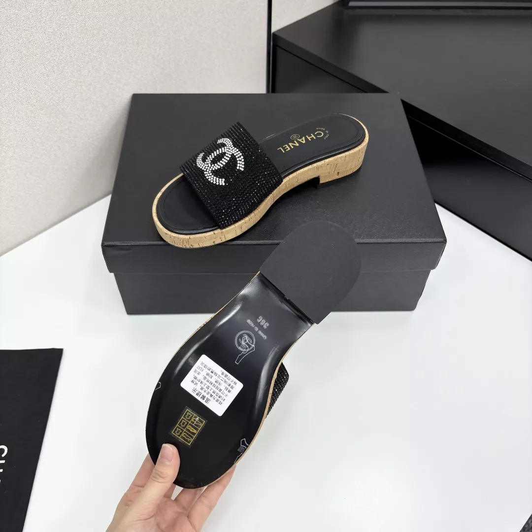 Trendy 2279 Chanel Slippers For Women