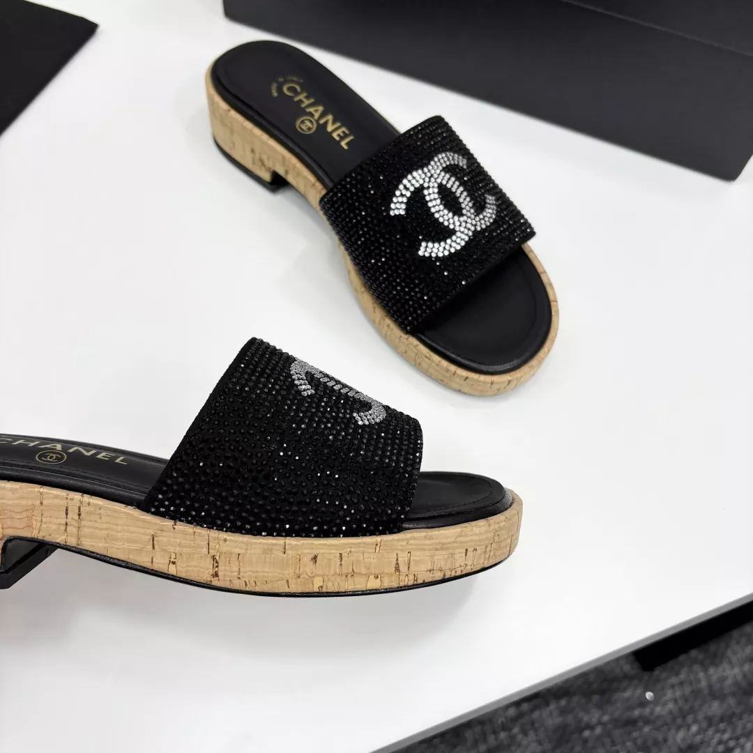 Trendy 2279 Chanel Slippers For Women