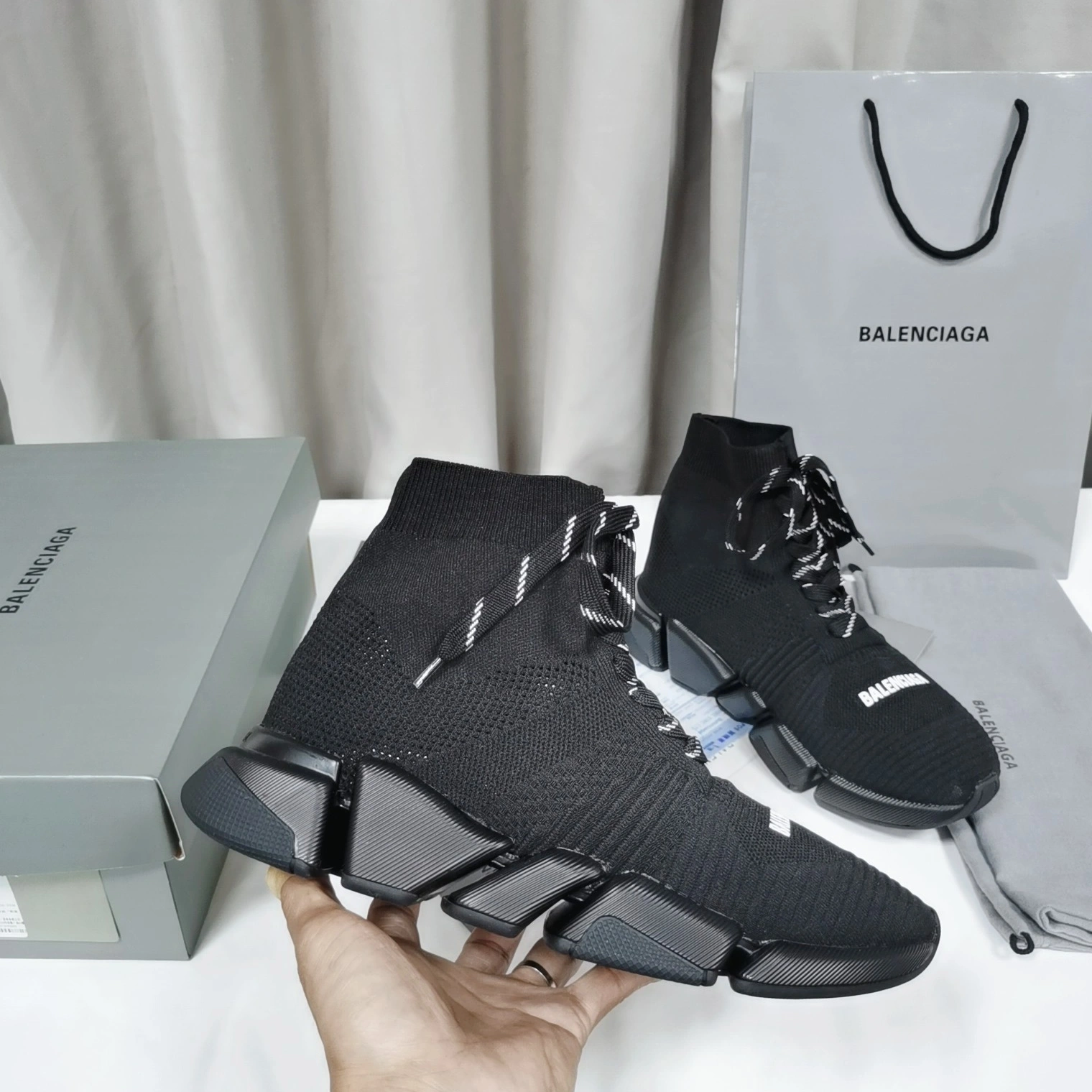Trendy 2386 Balenciaga Boots For Men