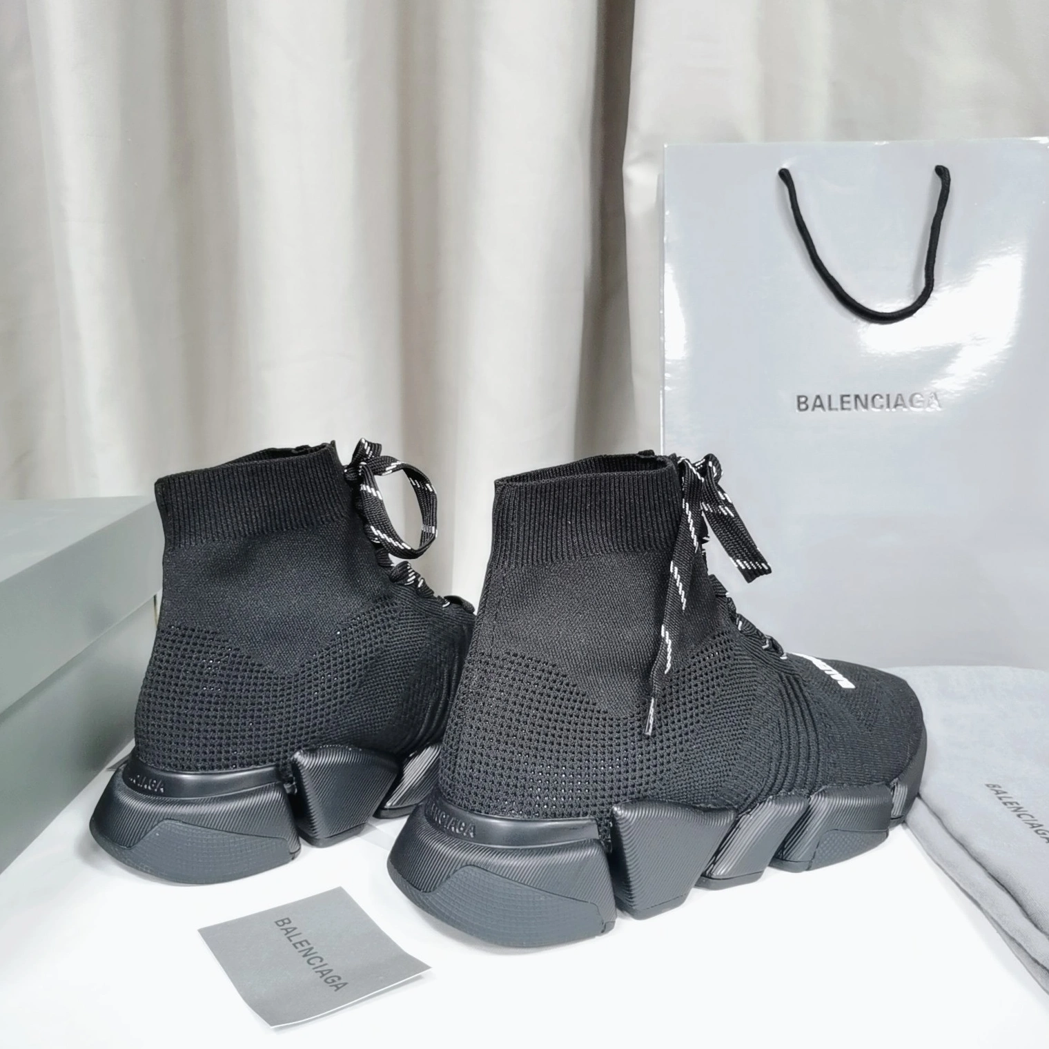 Trendy 2386 Balenciaga Boots For Men