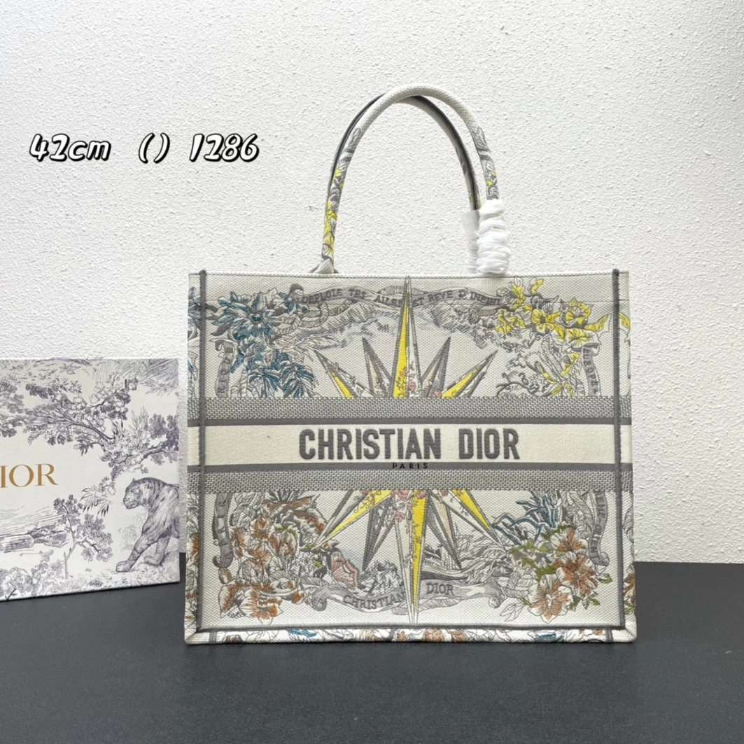 Trendy 2424 Christian Dior AAA Quality Tote-Handbags For Women