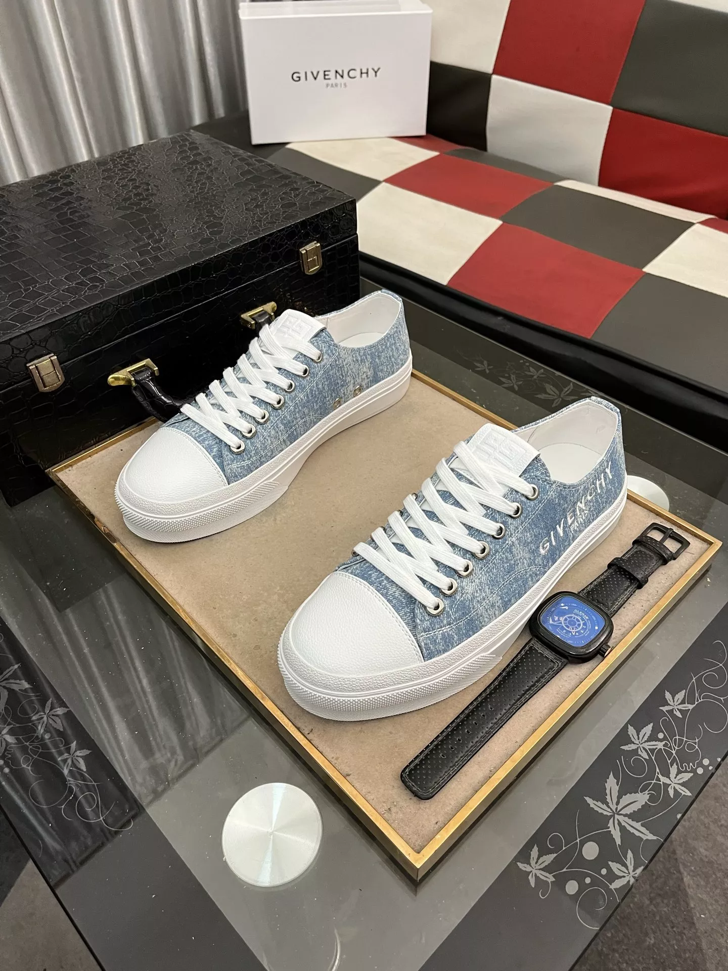 Trendy 2624 Givenchy Casual Shoes For Men