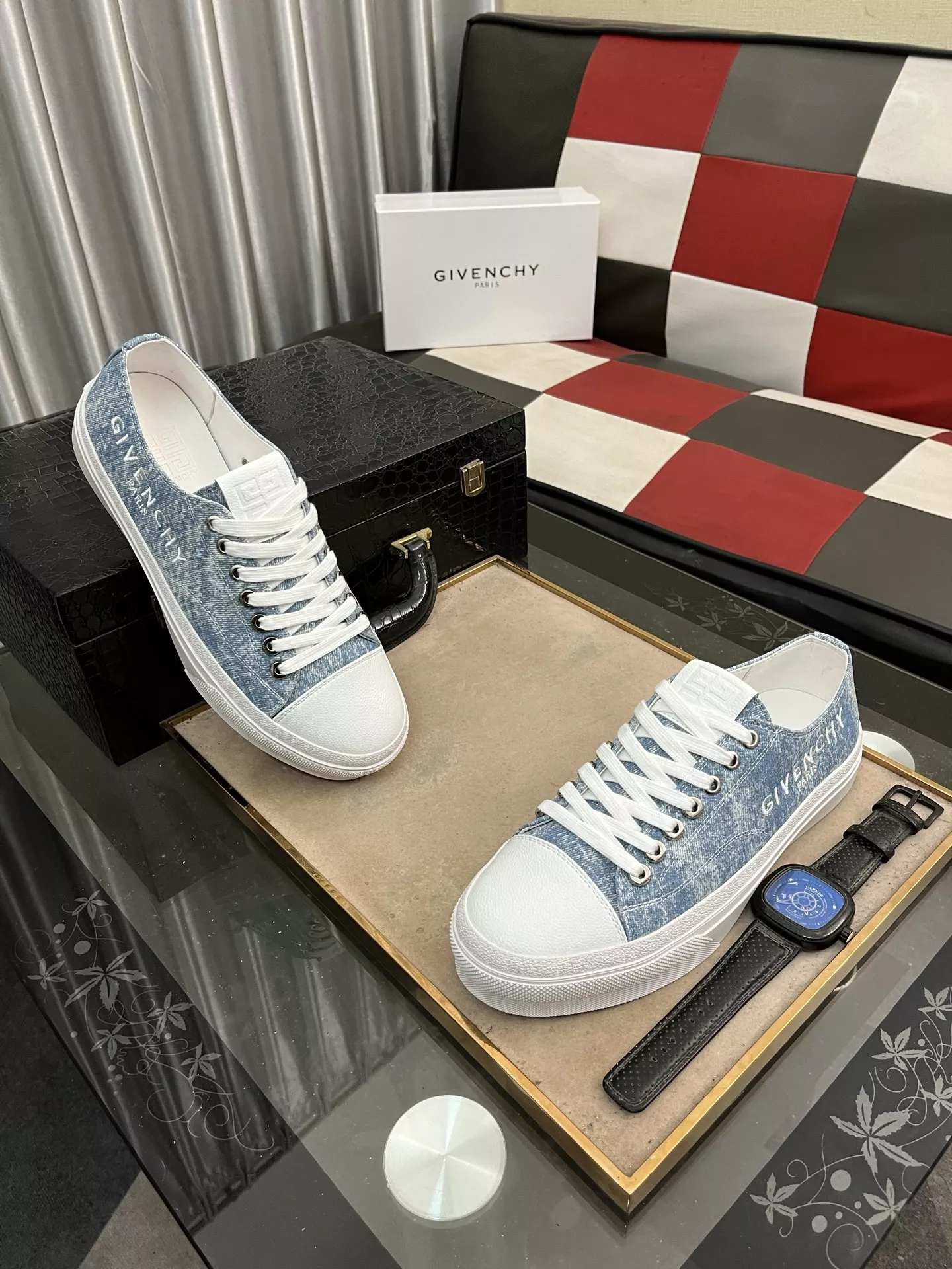Trendy 2624 Givenchy Casual Shoes For Men