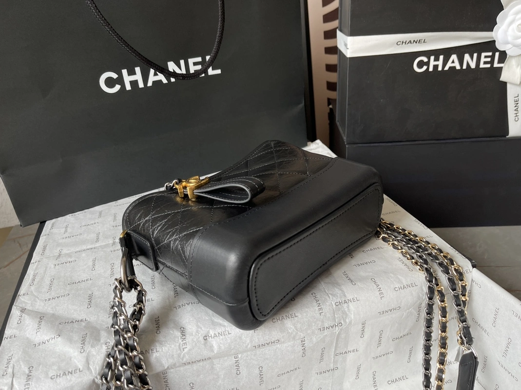 Trendy 2758 Chanel AAA Quality Messenger Bags For Women