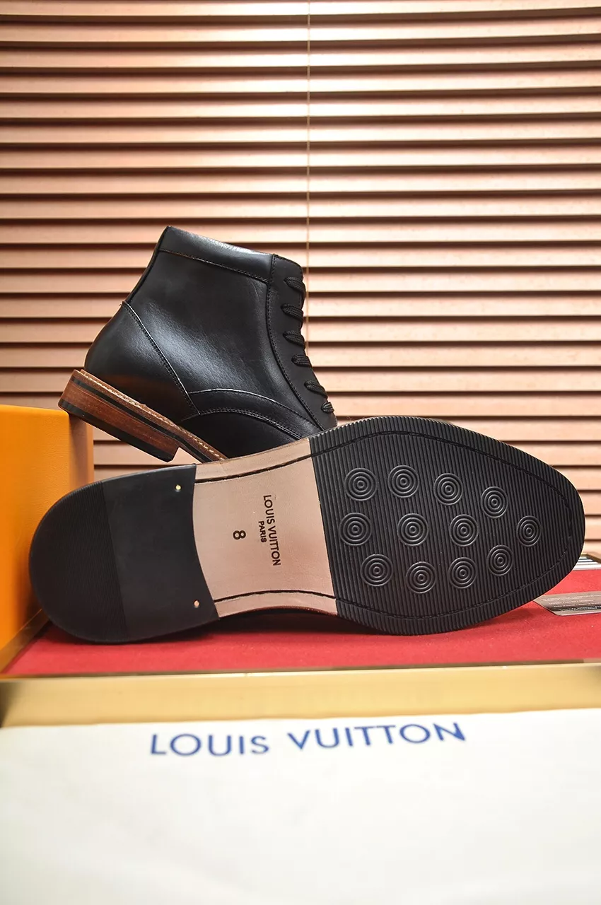 Trendy 2926 Louis Vuitton Boots For Men