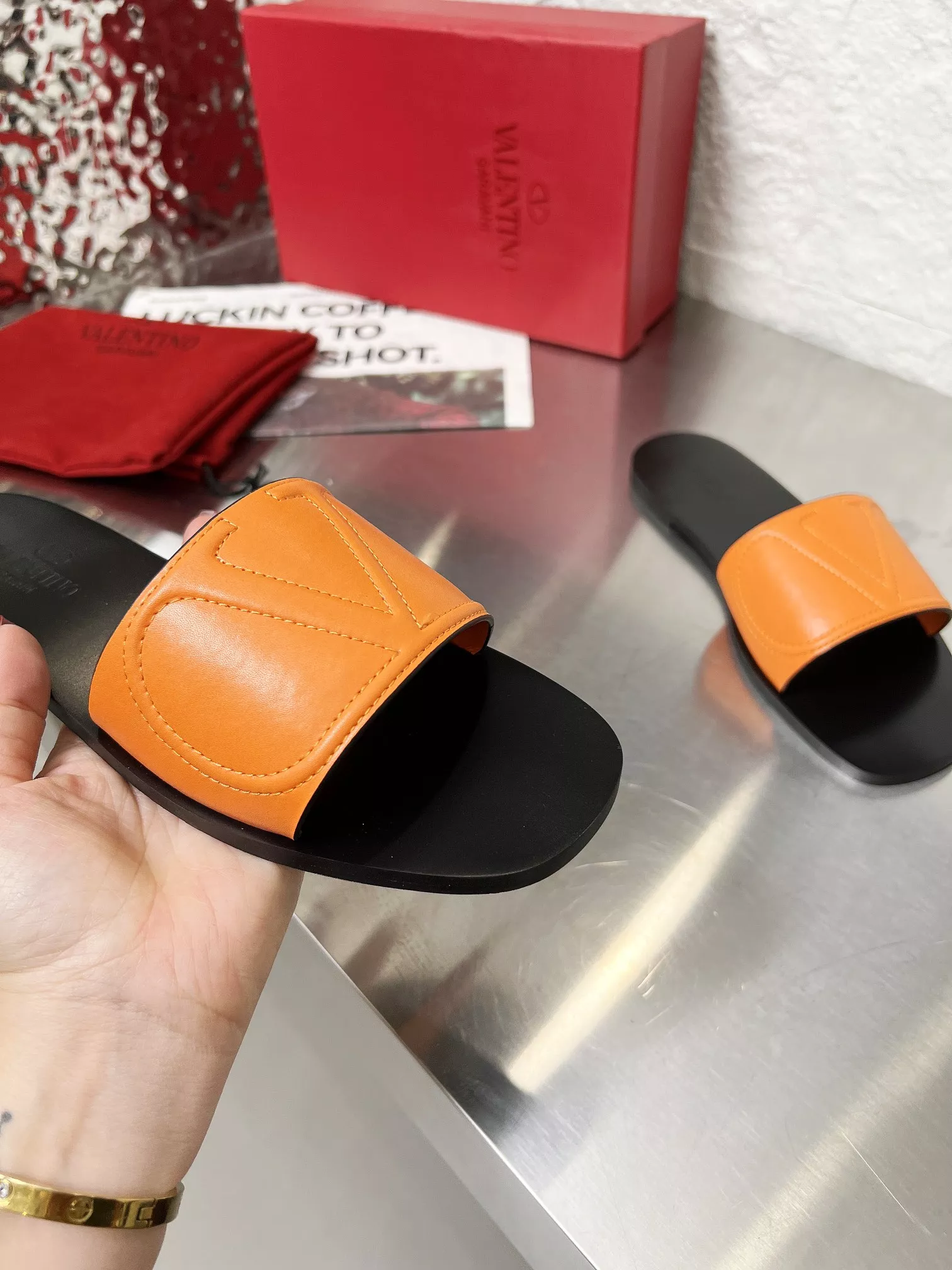 Trendy 2928 Valentino Slippers For Women