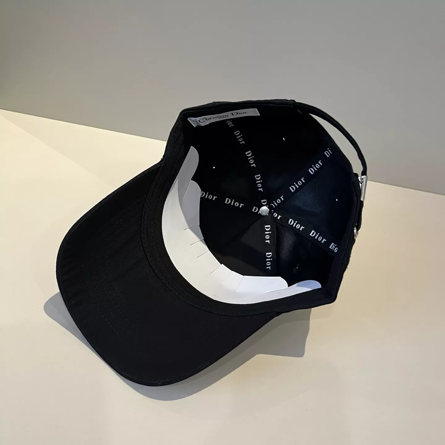 Trendy 2978 Christian Dior Caps