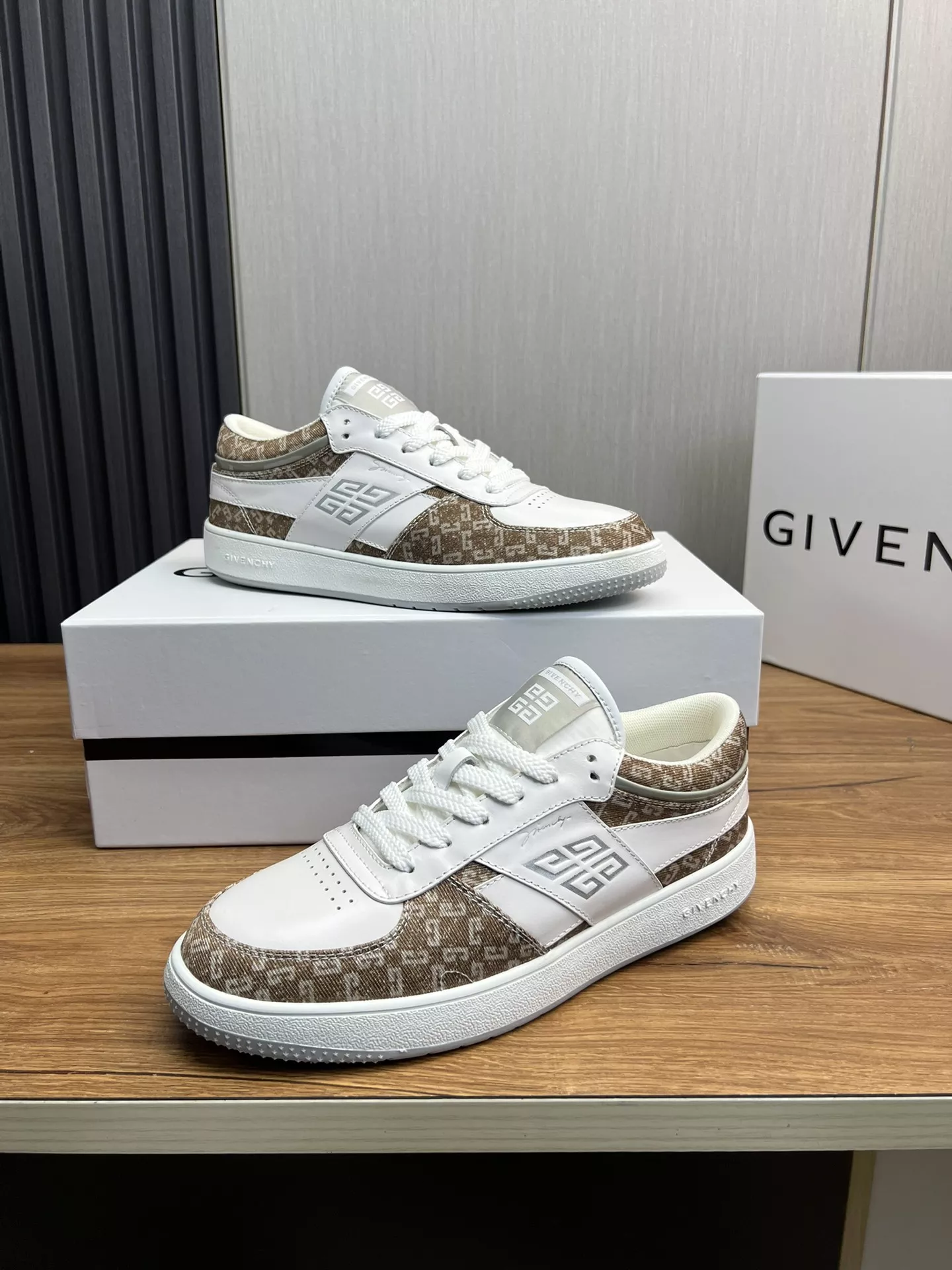 Trendy 3000 Givenchy Casual Shoes For Men