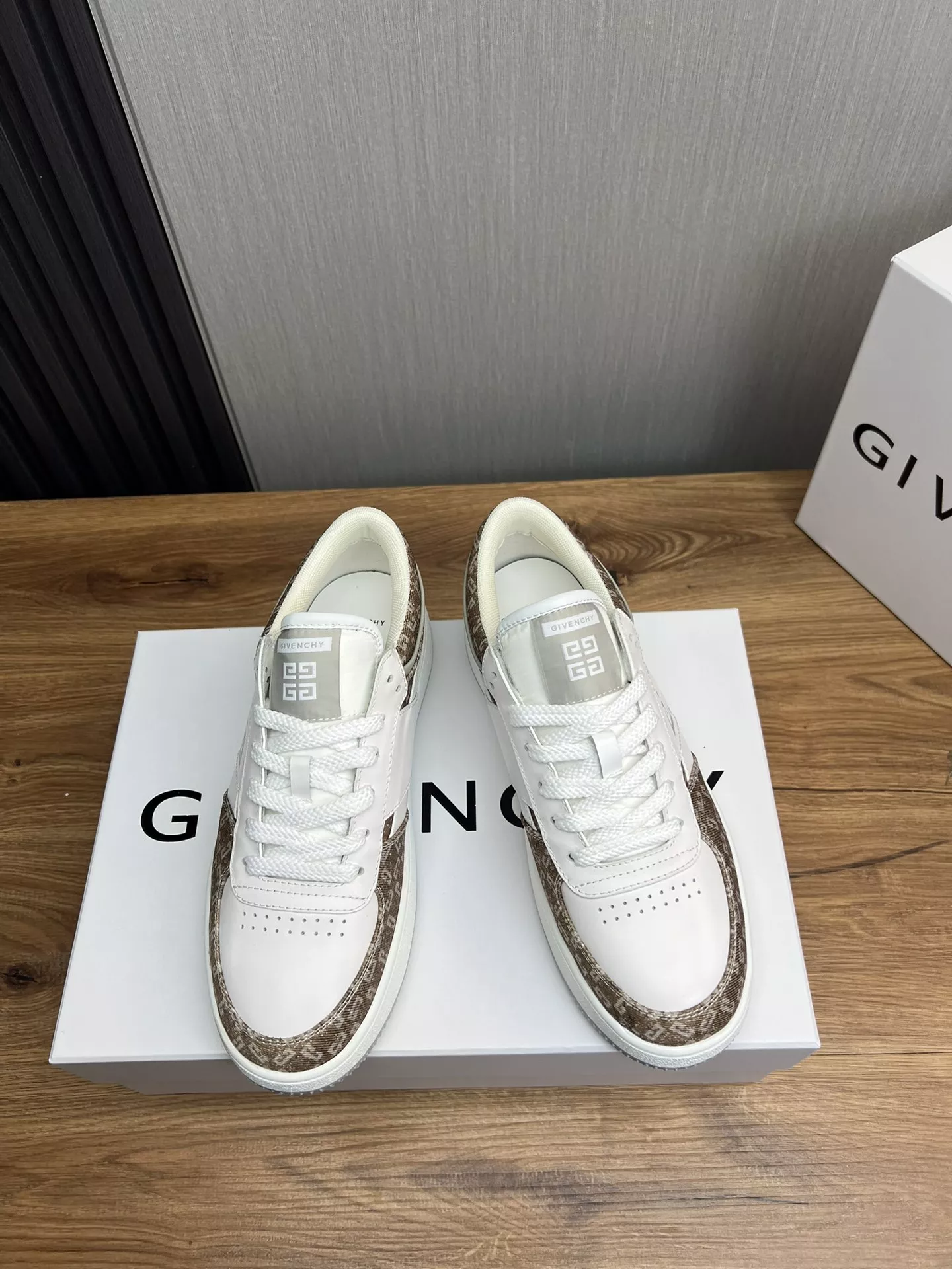 Trendy 3000 Givenchy Casual Shoes For Men