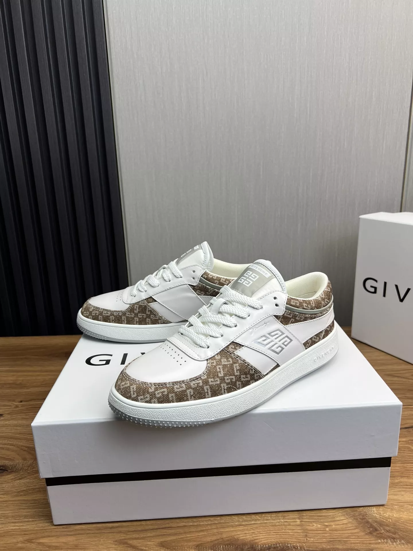 Trendy 3000 Givenchy Casual Shoes For Men