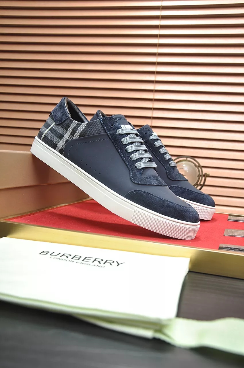 Trendy 3064 Burberry Casual Shoes For Men