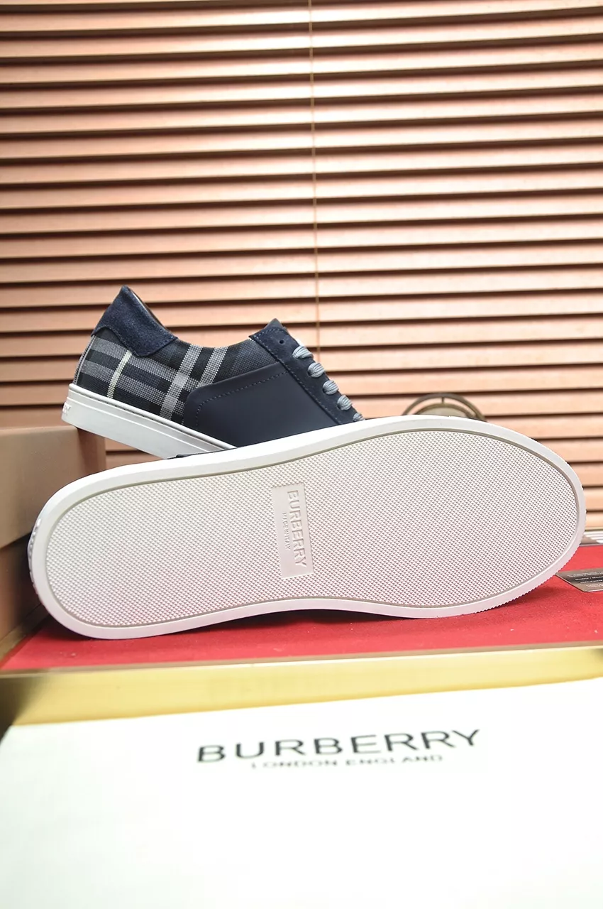 Trendy 3064 Burberry Casual Shoes For Men