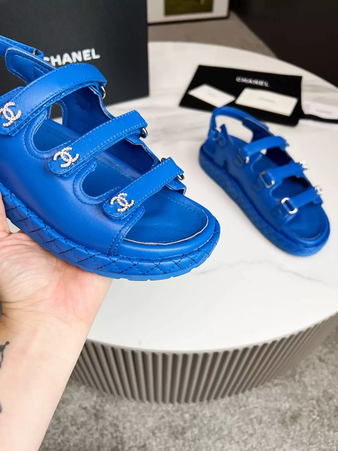 Trendy 3072 Chanel Sandal For Women