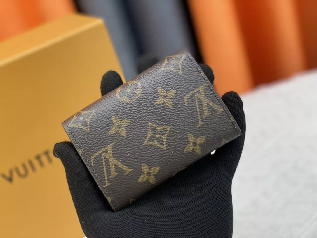 Trendy 3185 Louis Vuitton LV Card Case