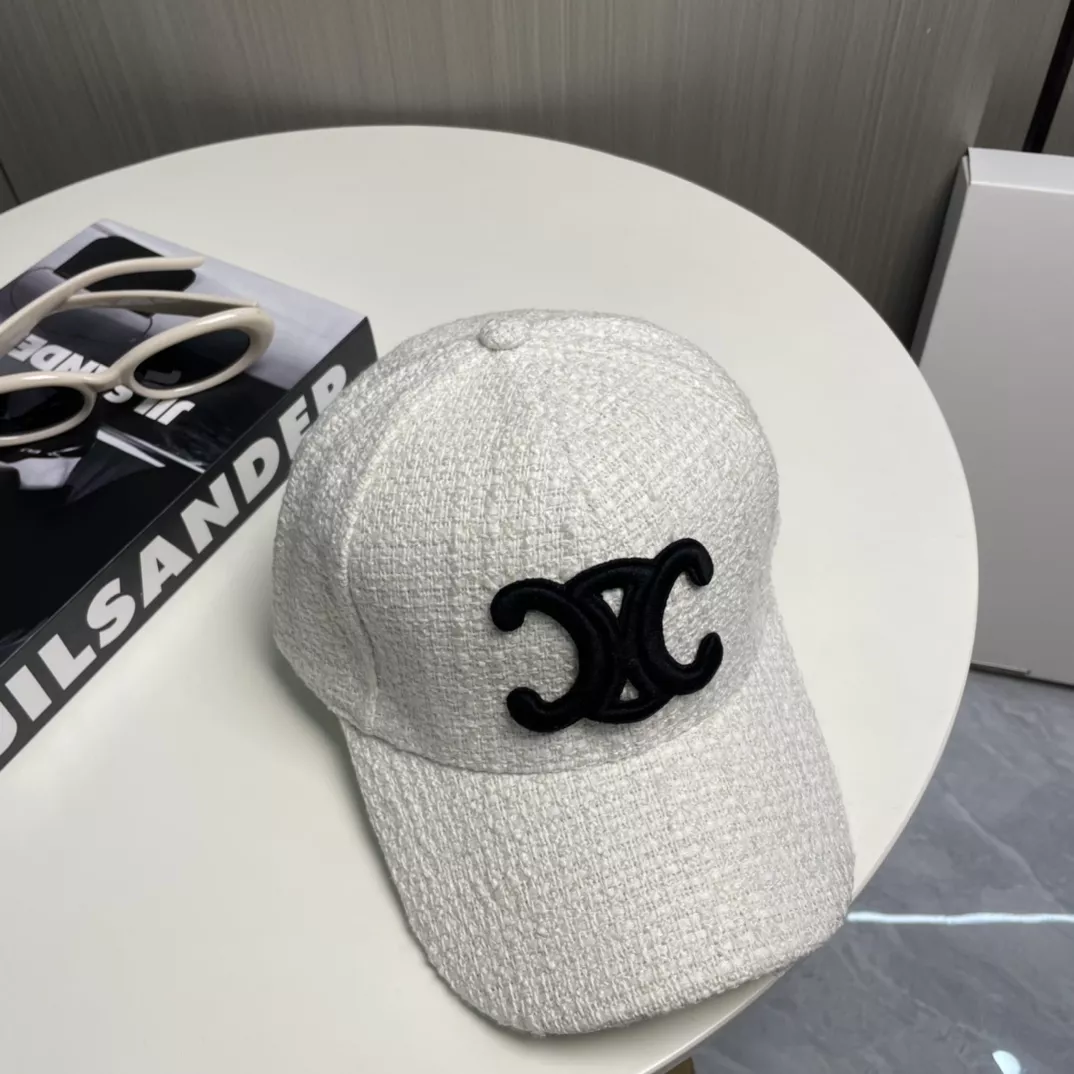 Trendy 3189 Celine Caps