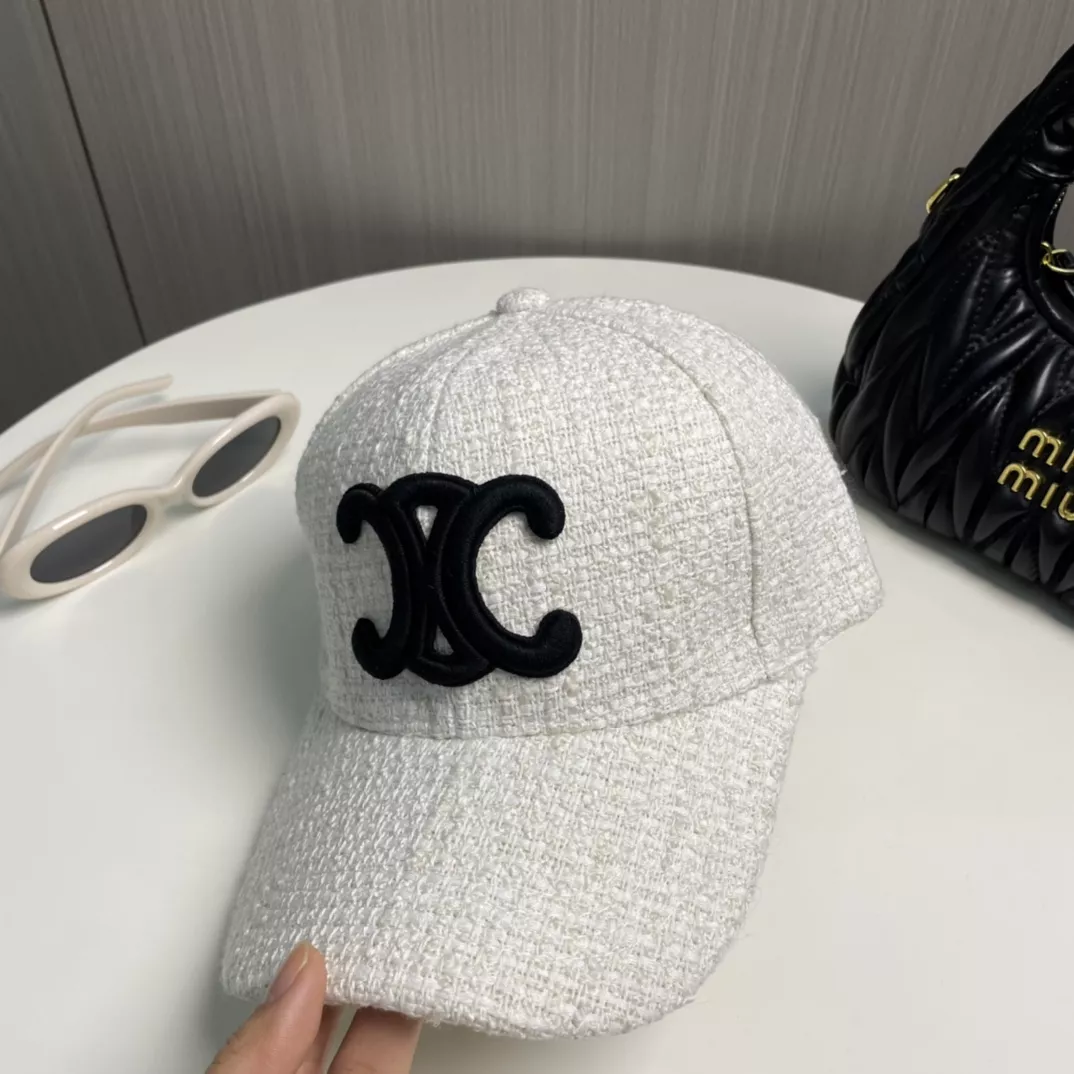 Trendy 3189 Celine Caps
