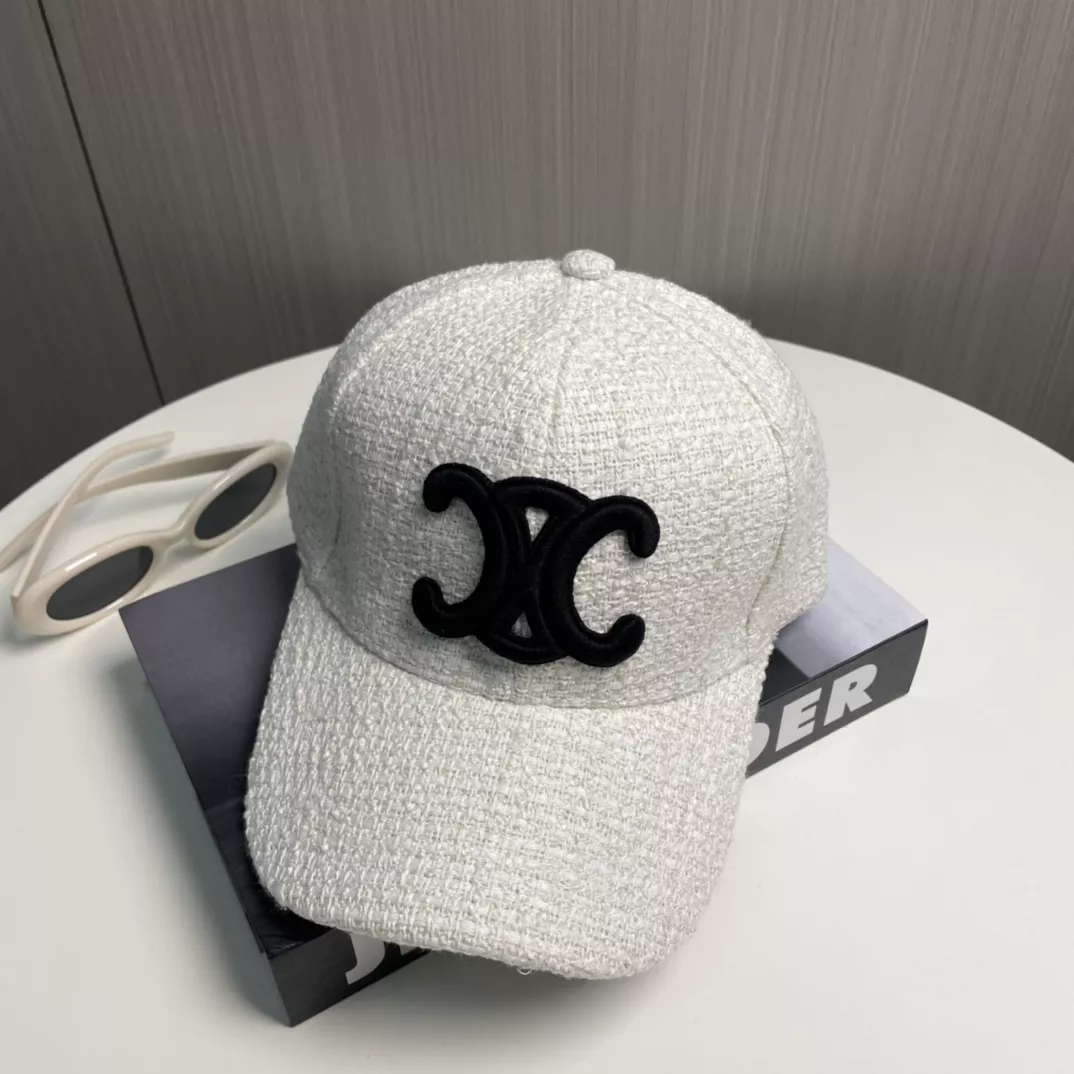 Trendy 3189 Celine Caps