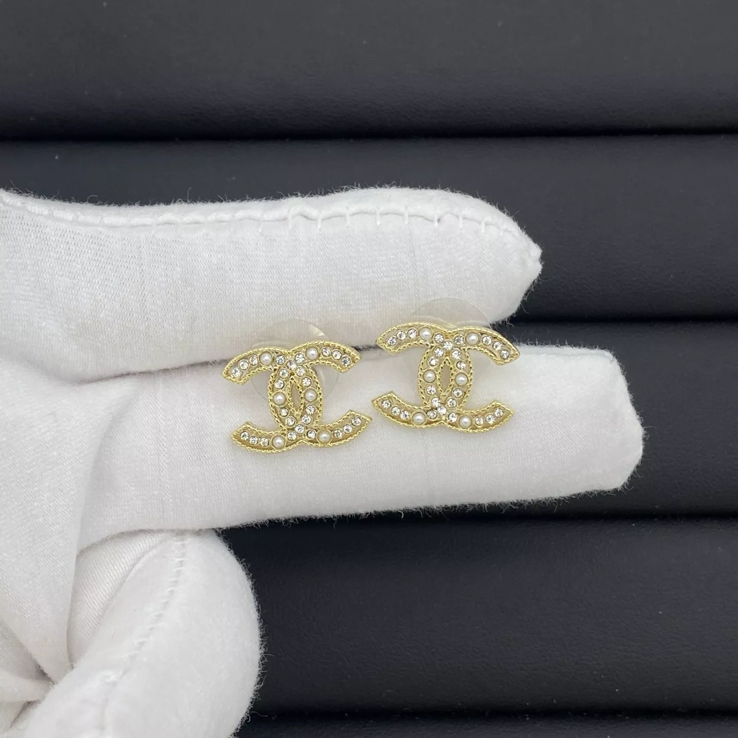 Trendy 3442 Chanel Earrings For Women