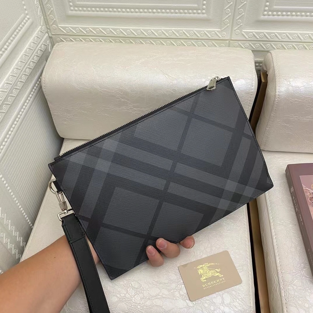 Trendy 3467 Burberry AAA Man Wallets