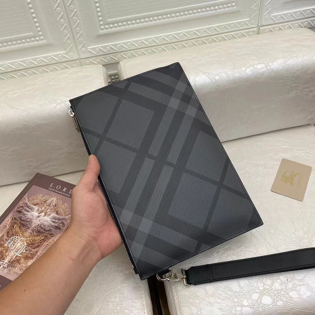 Trendy 3467 Burberry AAA Man Wallets