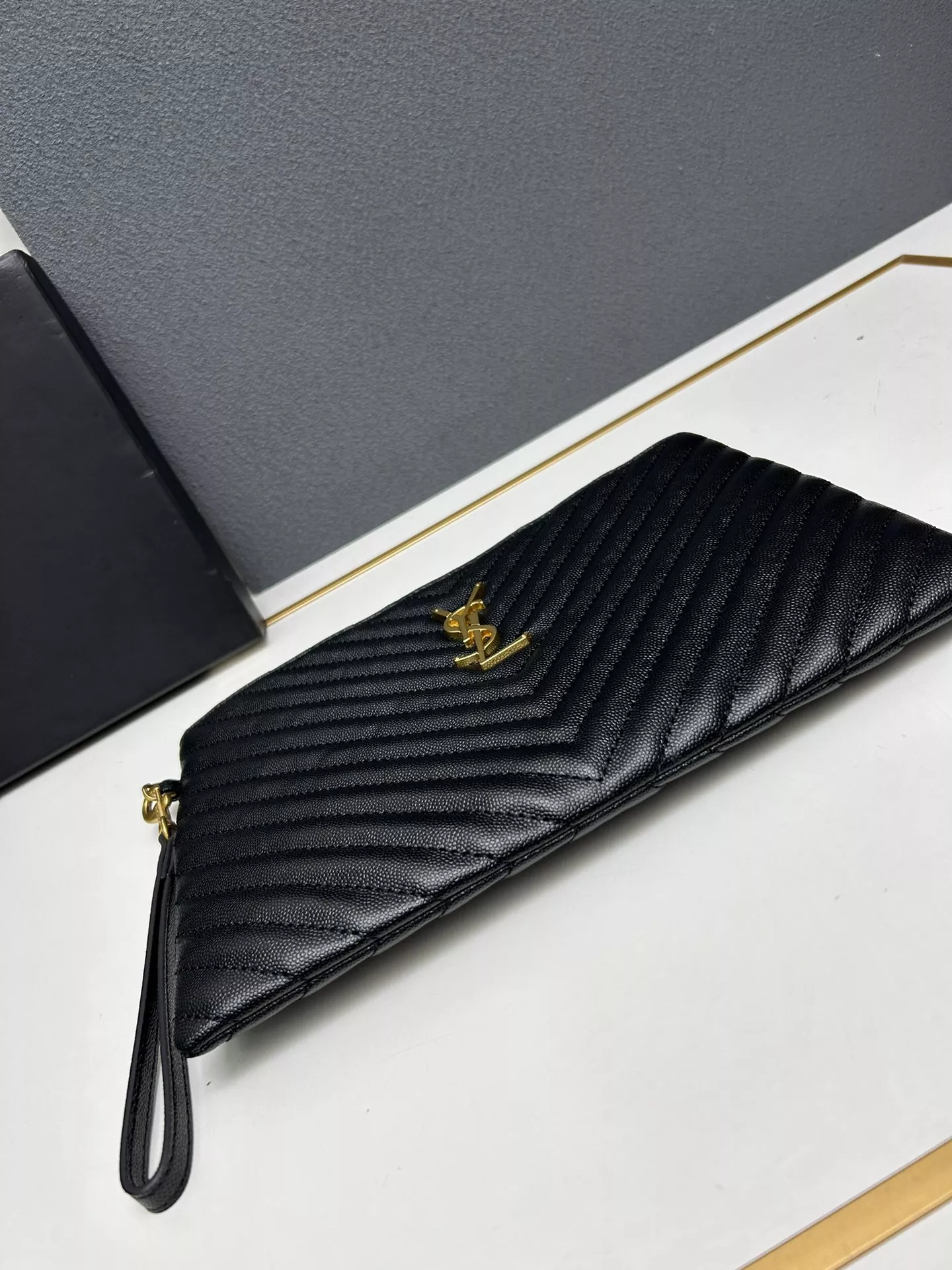 Trendy 3819 Yves Saint Laurent AAA Quality Handbags For Women