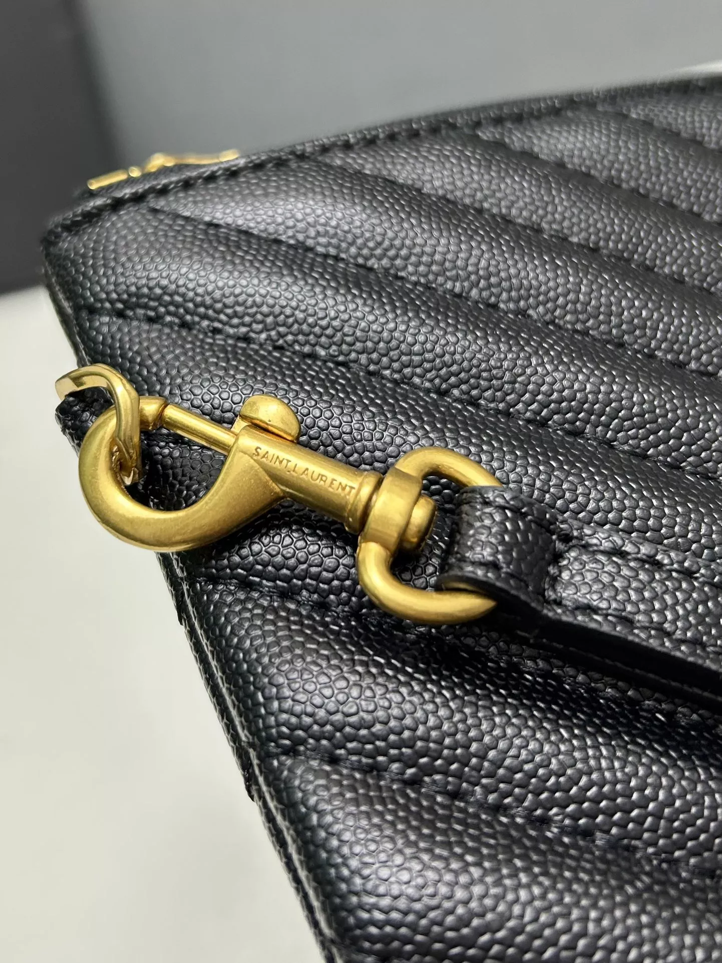Trendy 3819 Yves Saint Laurent AAA Quality Handbags For Women