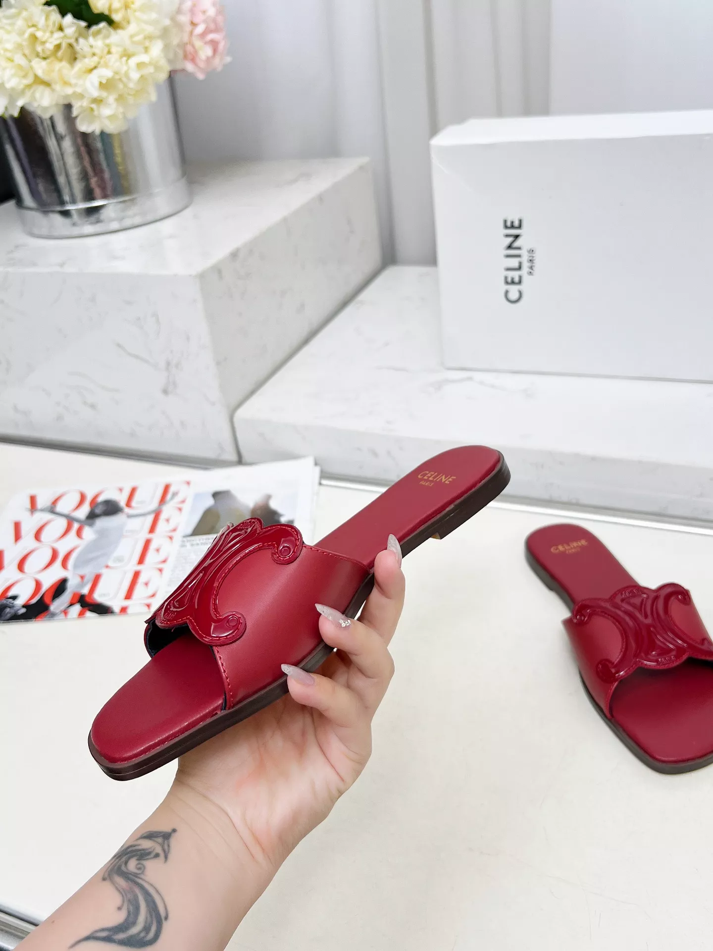 Trendy 3892 Celine Slippers For Women
