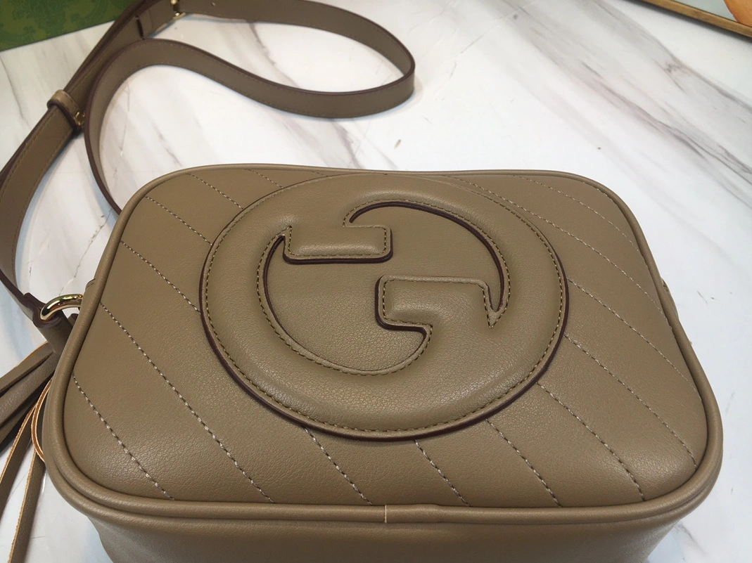 Trendy 3922 Gucci AAA Quality Messenger Bags For Women