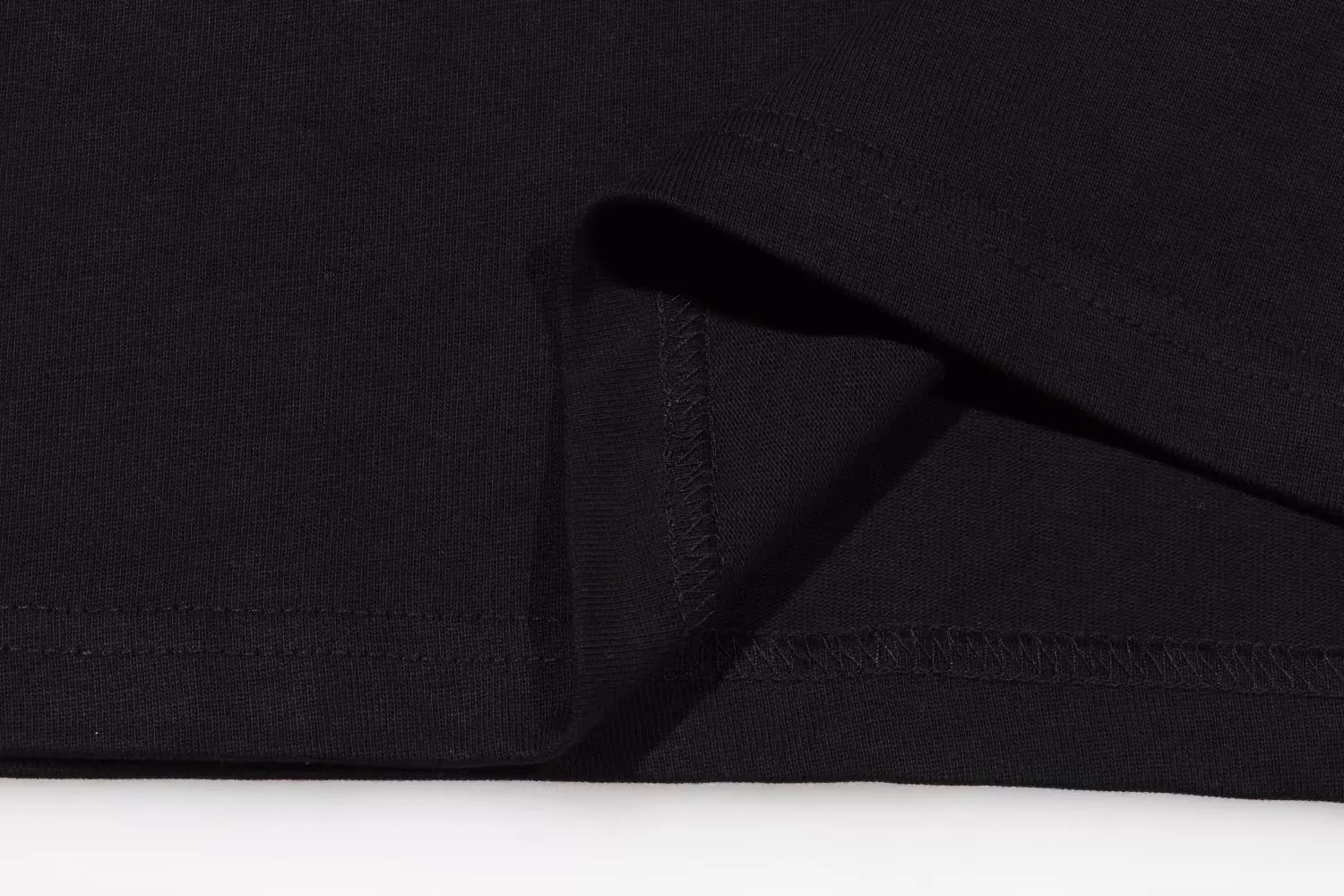 Trendy 3930 Fendi T-Shirts Short Sleeved For Unisex