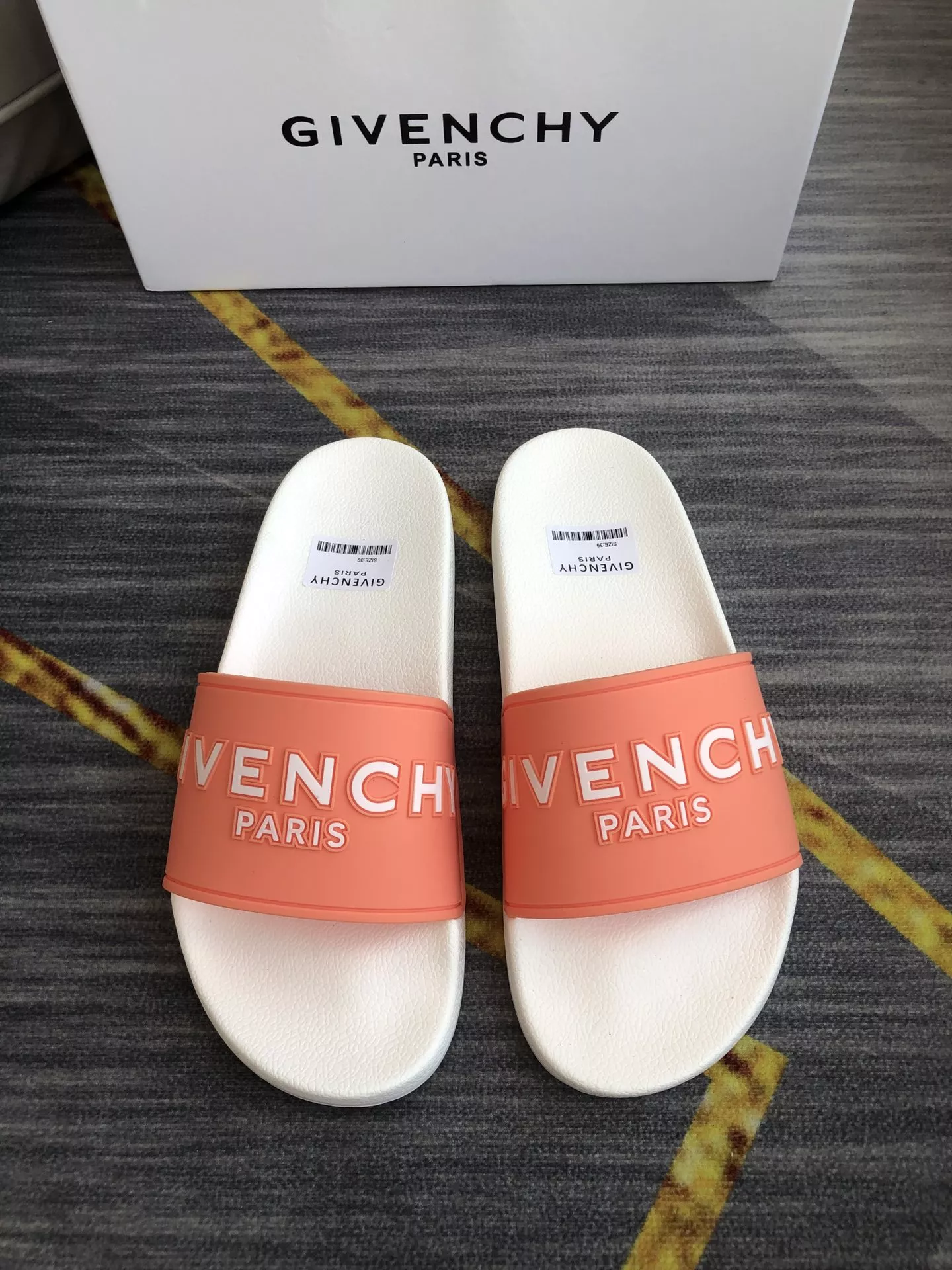 Trendy 4091 Givenchy Slippers For Women