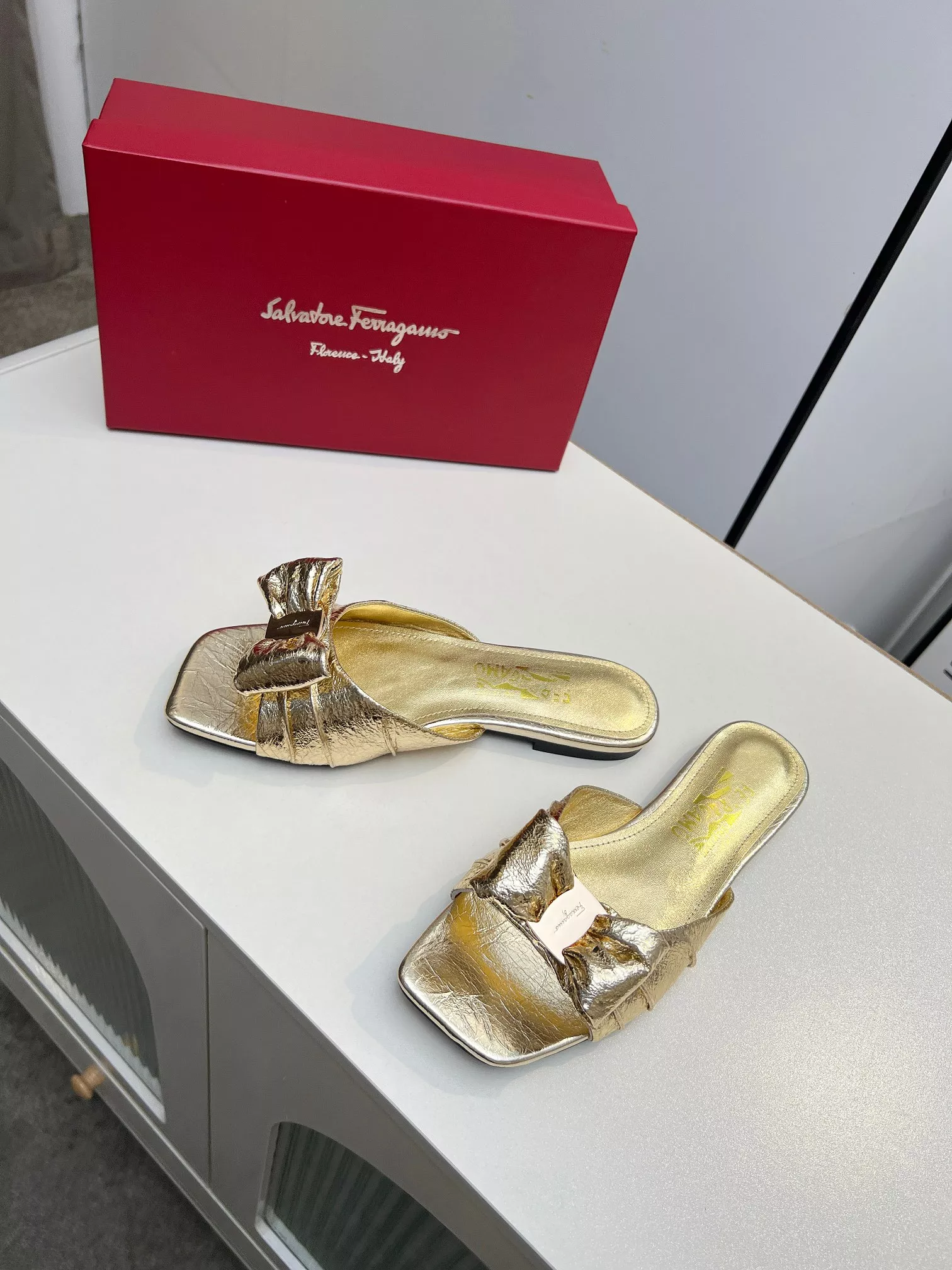 Trendy 4205 Salvatore Ferragamo Slippers For Women