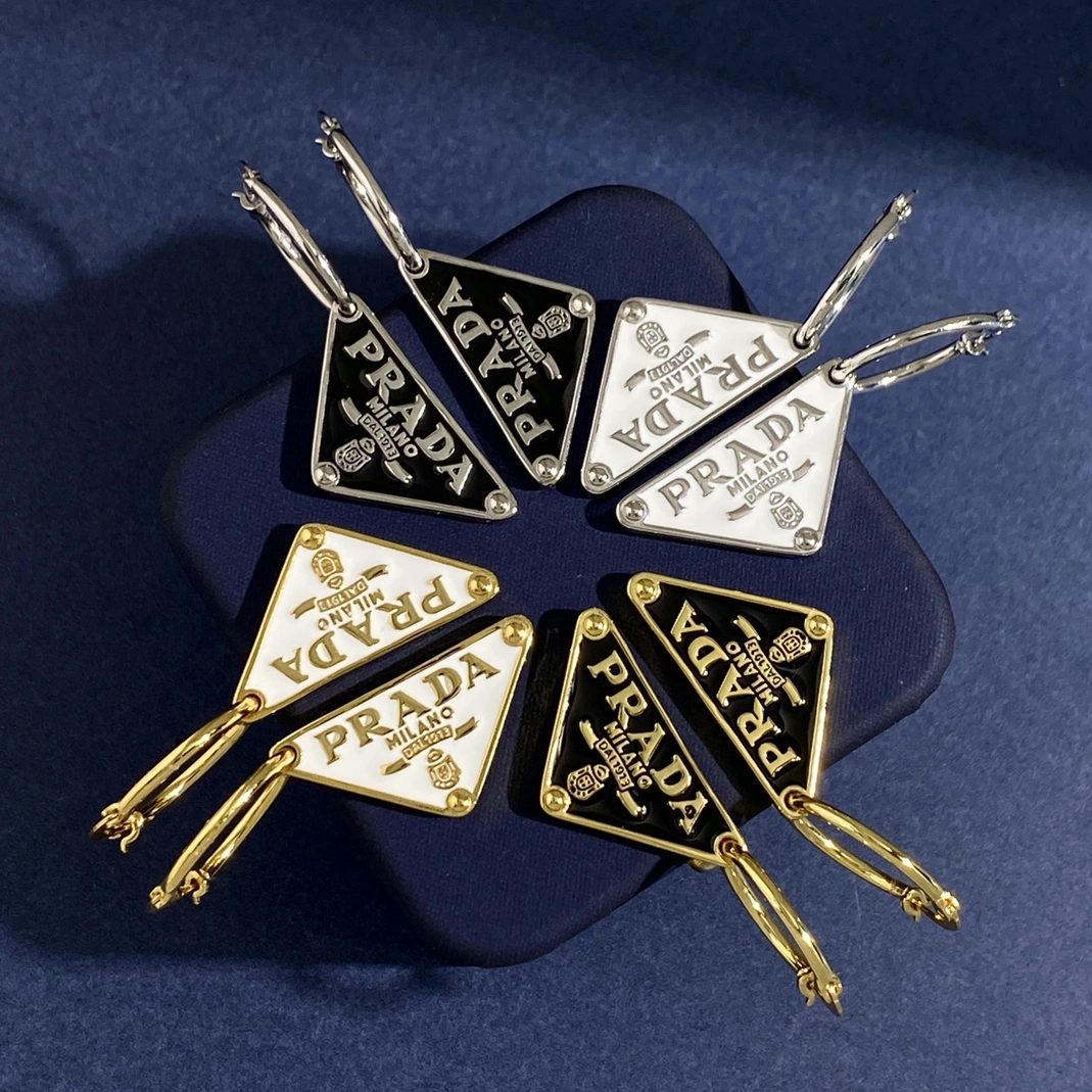 Trendy 4212 Prada Earrings For Women