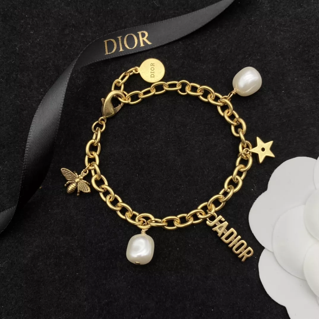 Trendy 4273 Christian Dior Bracelets For Women
