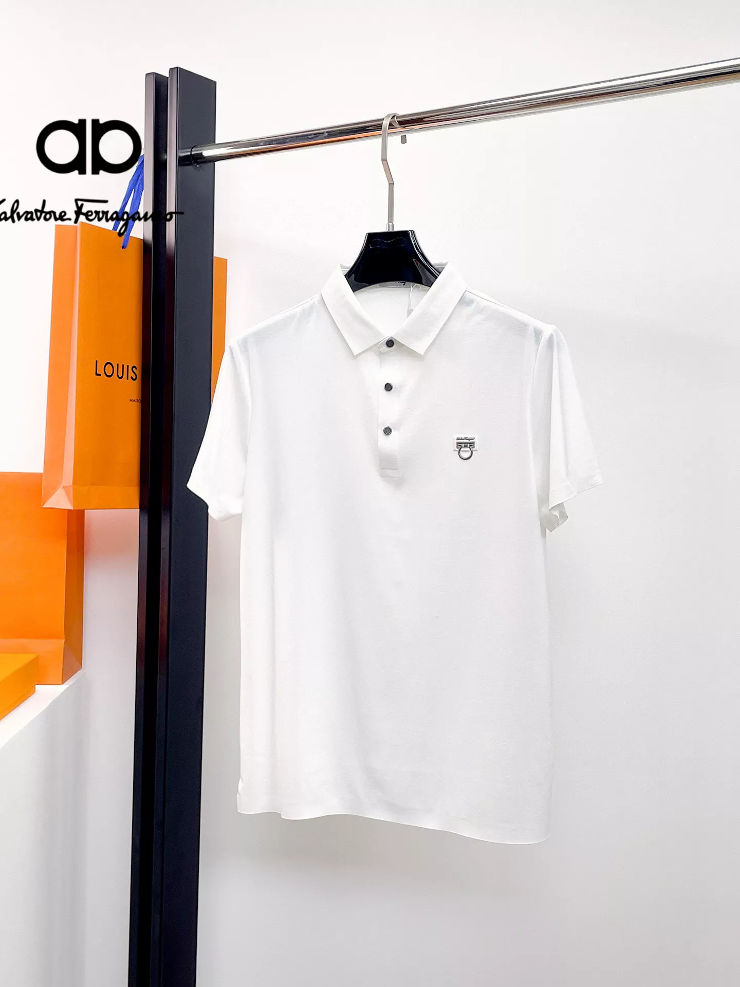 Trendy 4334 Salvatore Ferragamo T-Shirts Short Sleeved For Men