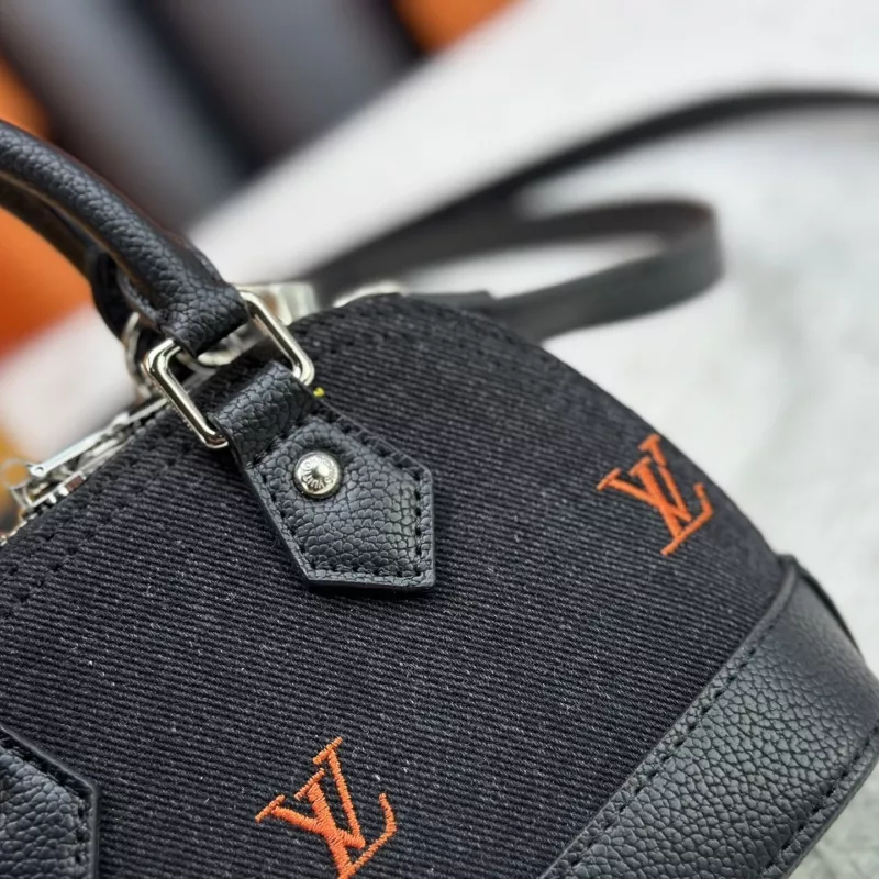 Trendy 4381 Louis Vuitton AAA Quality Handbags For Women