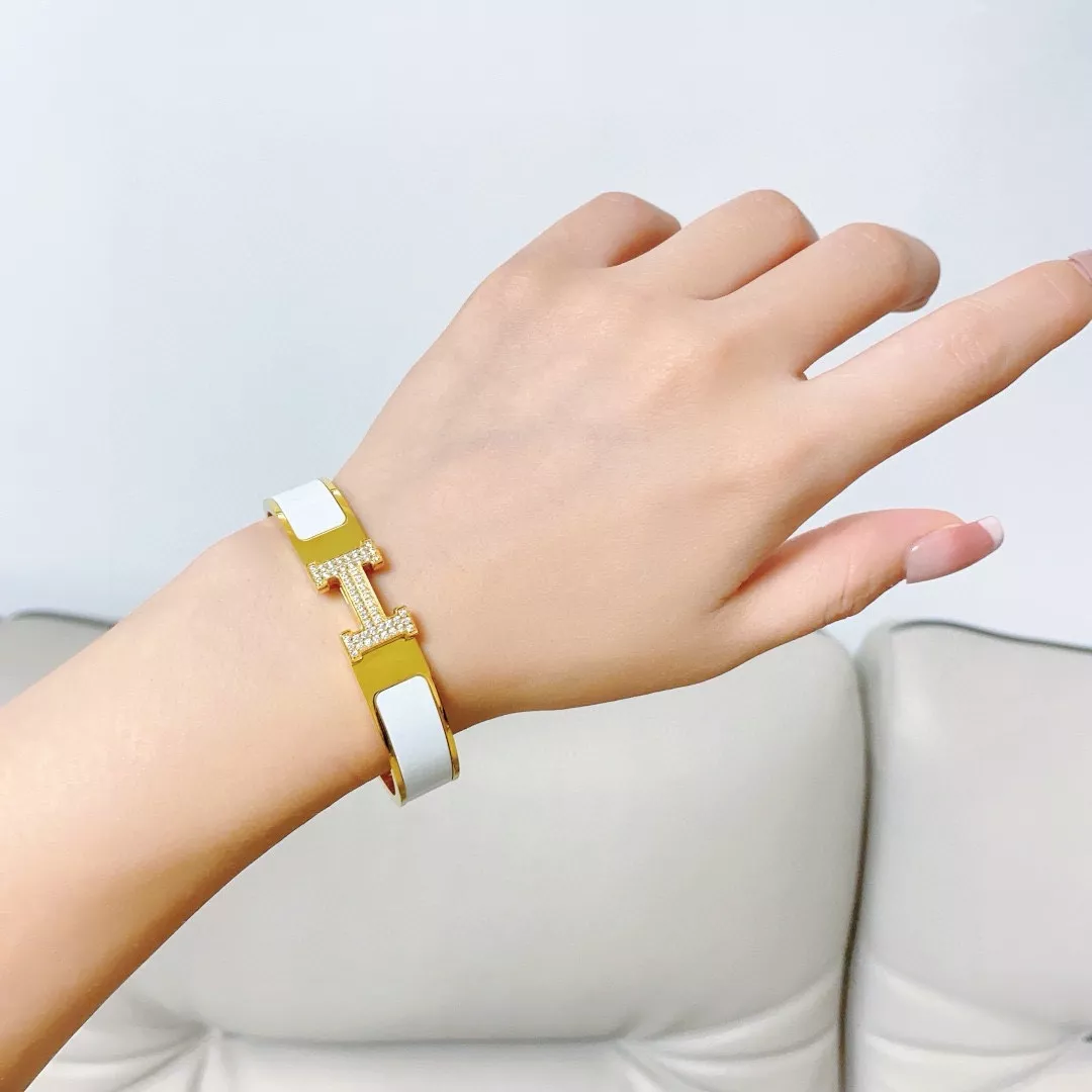 Trendy 4406 Hermes Bracelets