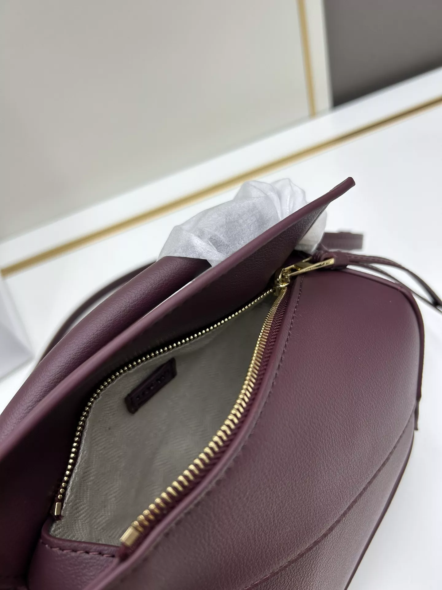 Trendy 4514 LOEWE AAA Quality Messenger Bags For Women