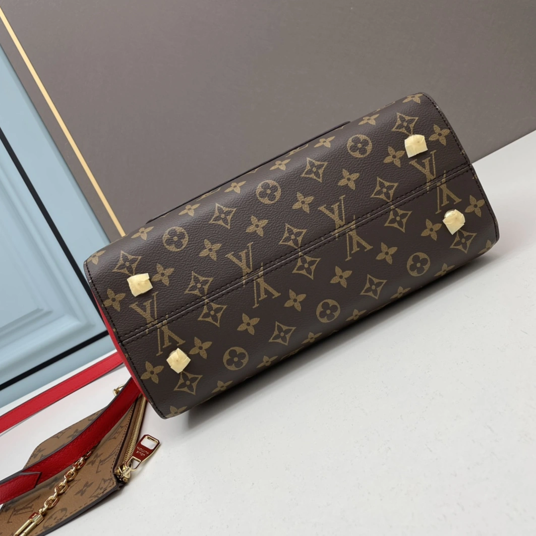 Trendy 4562 Louis Vuitton AAA Quality Handbags For Women