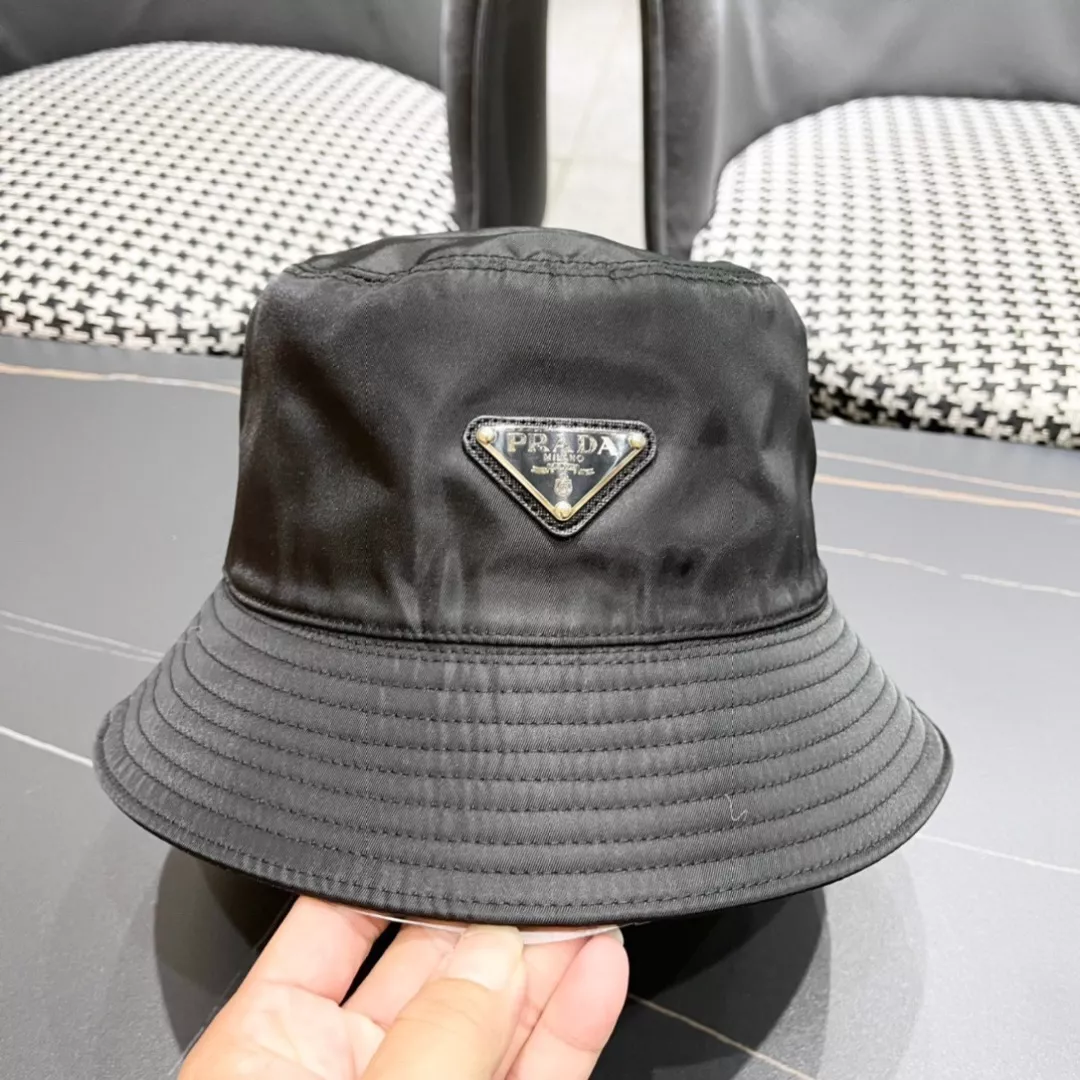 Trendy 4992 Prada Caps