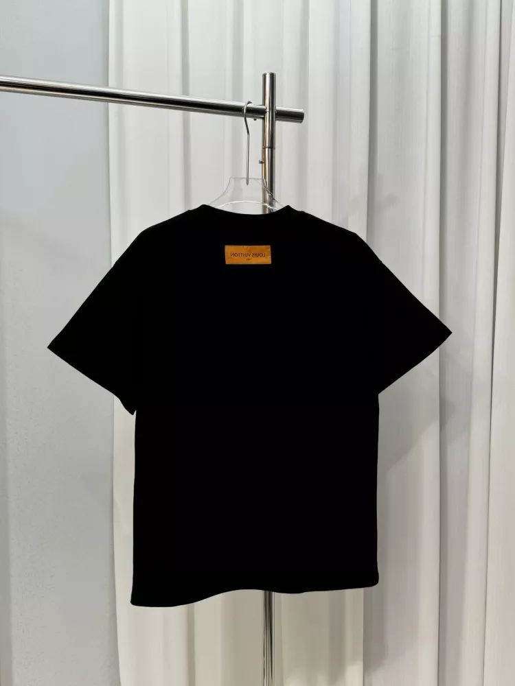 Trendy 5021 Louis Vuitton LV T-Shirts Short Sleeved For Unisex