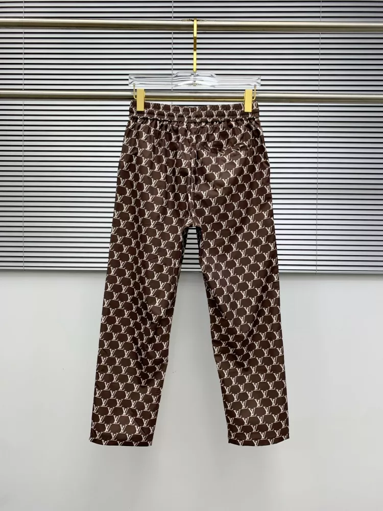 Trendy 5022 Louis Vuitton LV Pants For Men