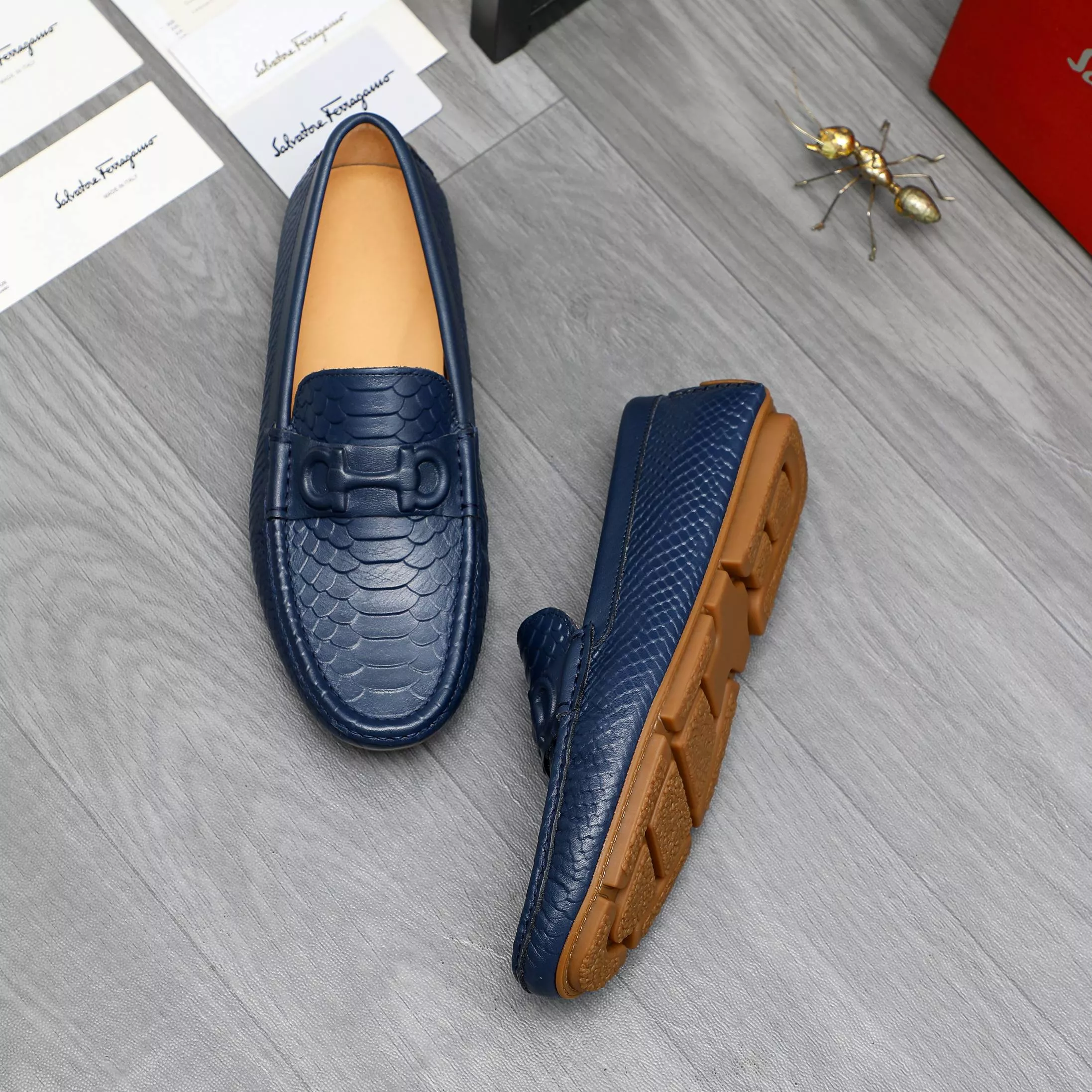 Trendy 506 Salvatore Ferragamo Leather Shoes For Men
