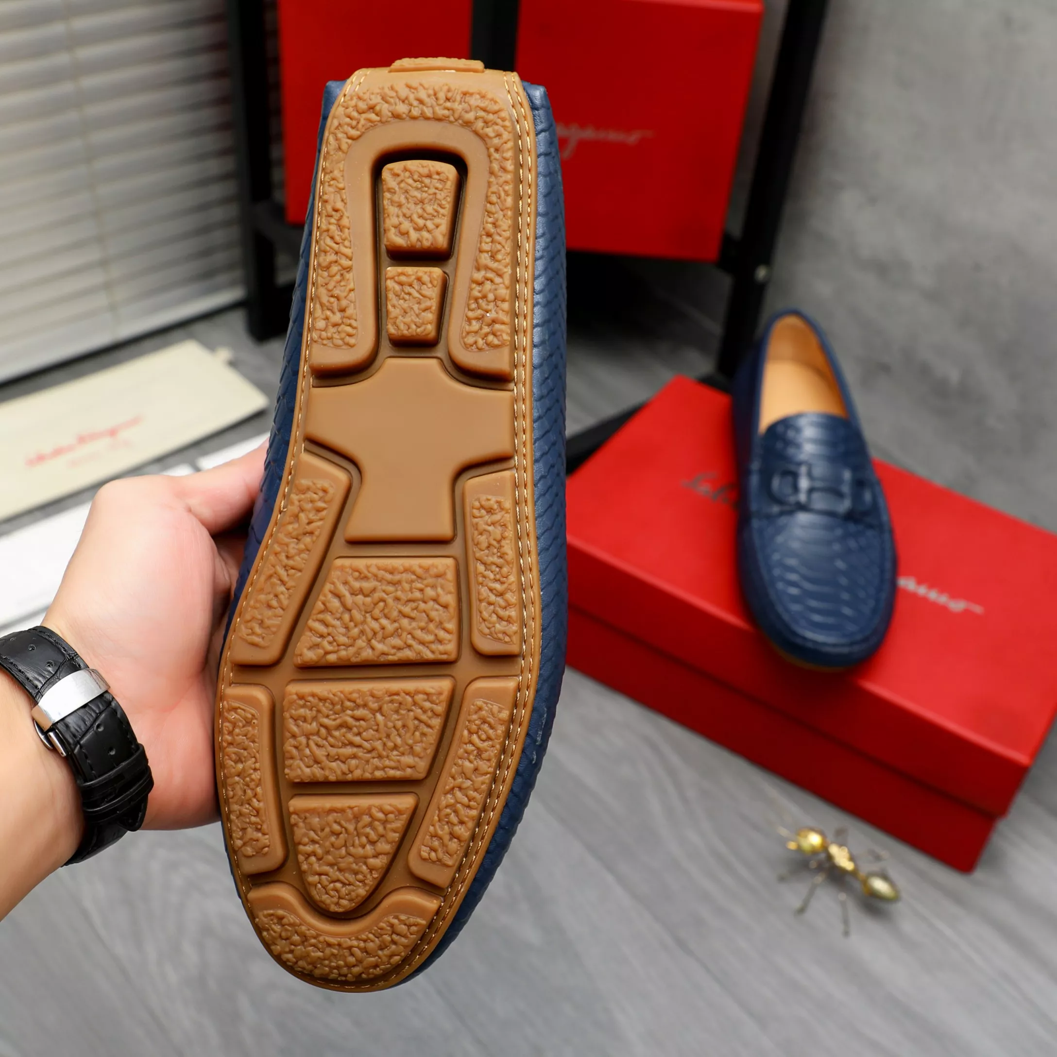 Trendy 506 Salvatore Ferragamo Leather Shoes For Men
